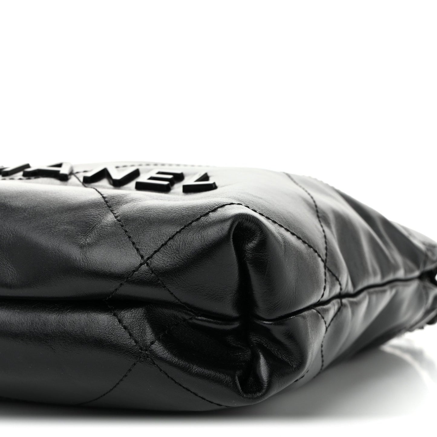 Shiny Calfskin Quilted Mini Chanel 22 So Black