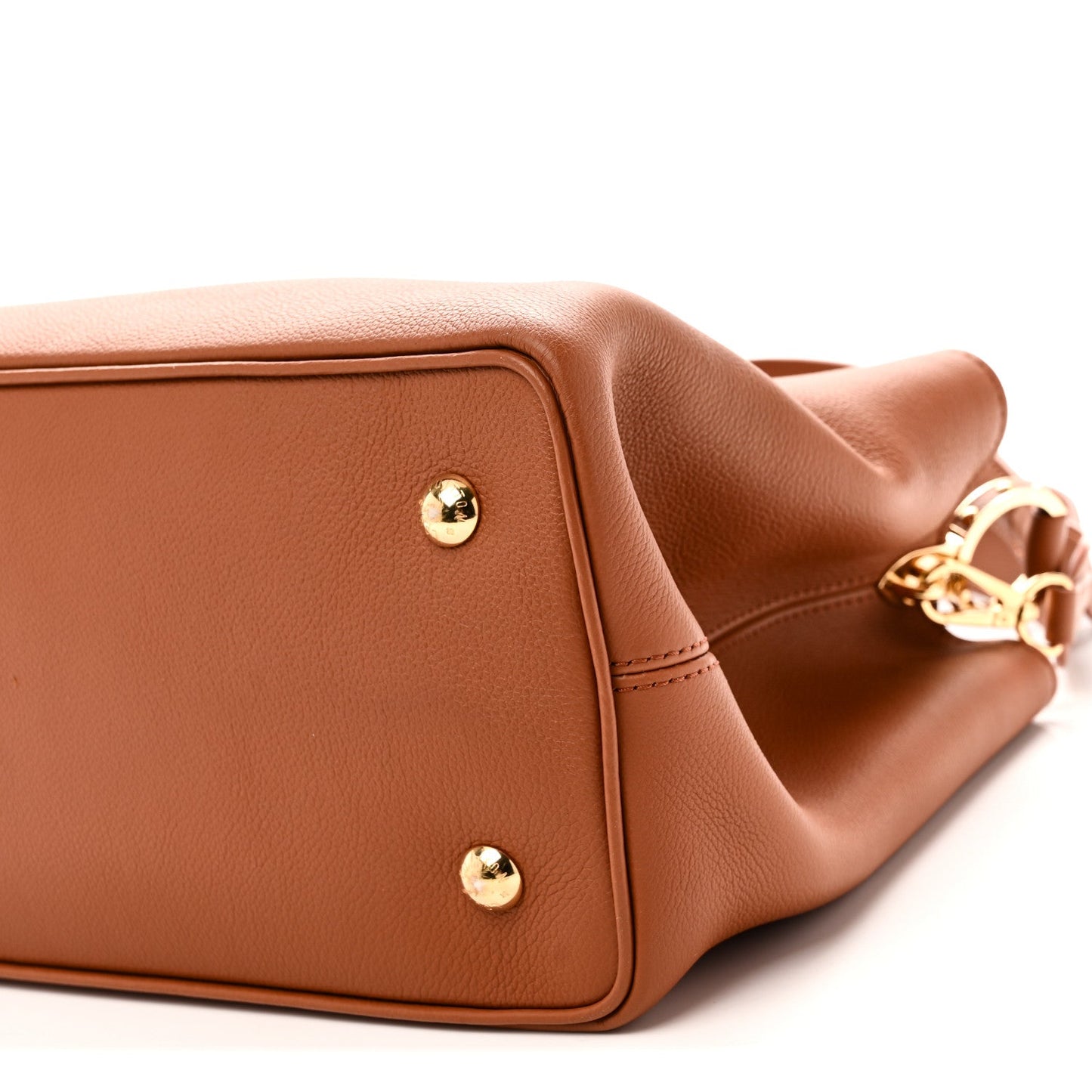 Smooth Grained Calfskin Capucines GM Souple Cognac