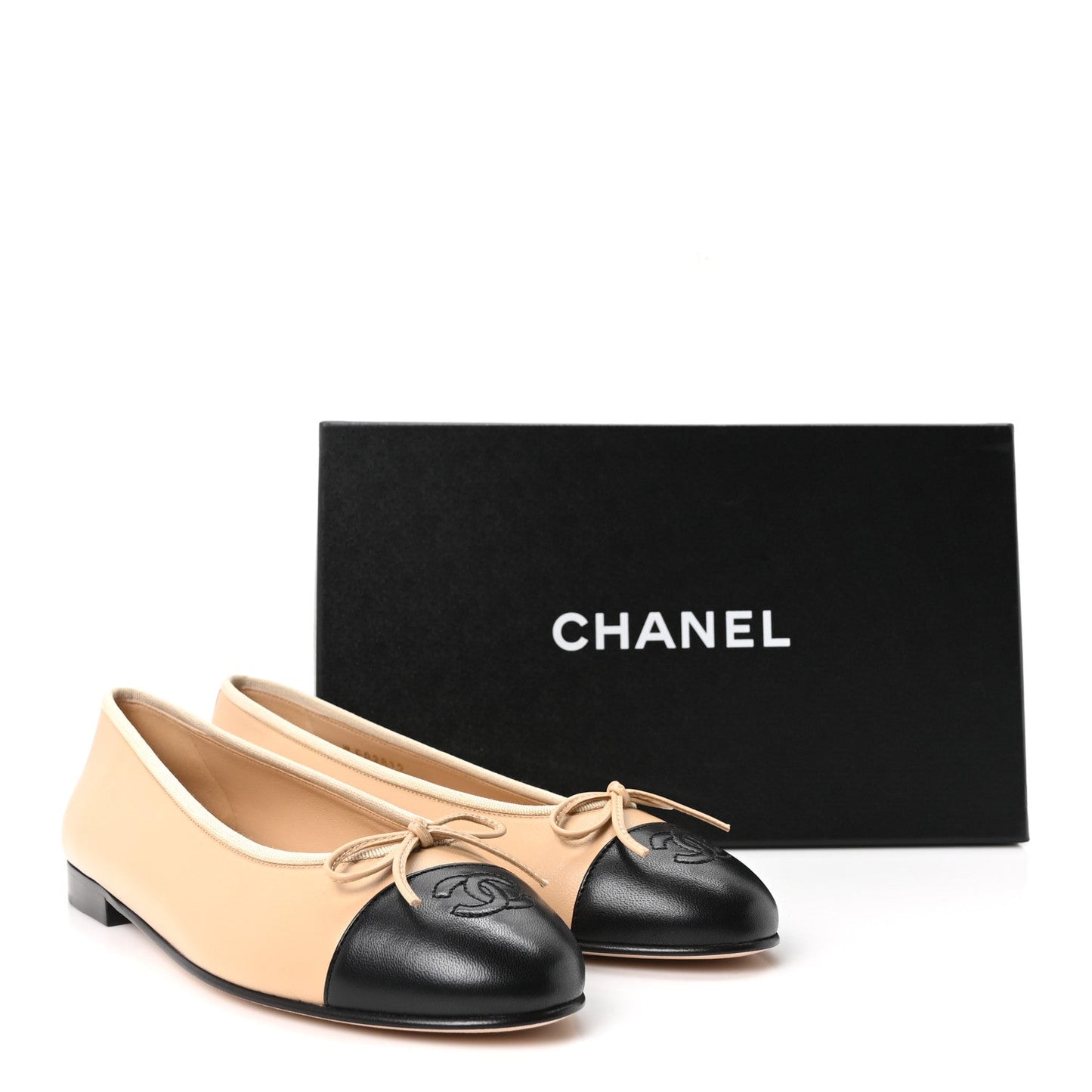 Lambskin Cap Toe CC Ballerina Flats 39.5 Beige Black