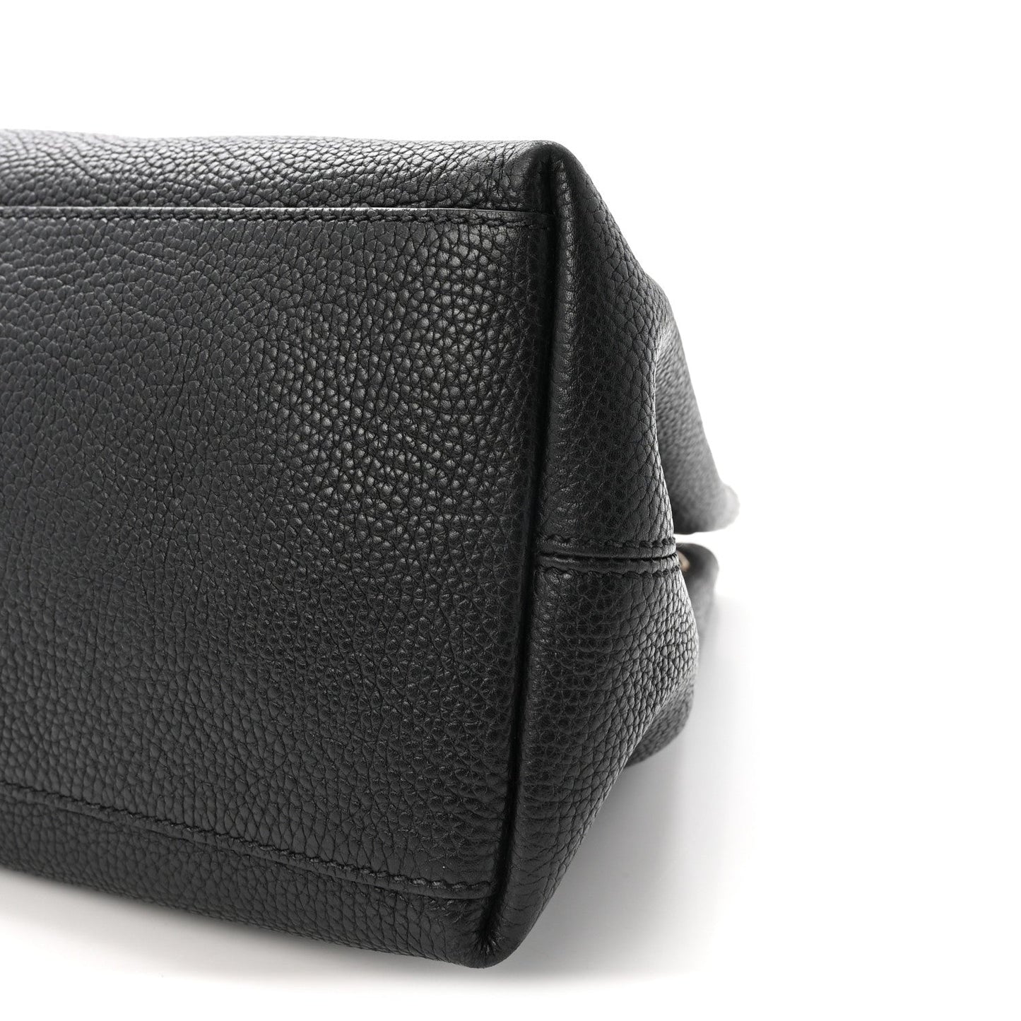 Pebbled Calfskin Medium Soho Chain Shoulder Bag Black