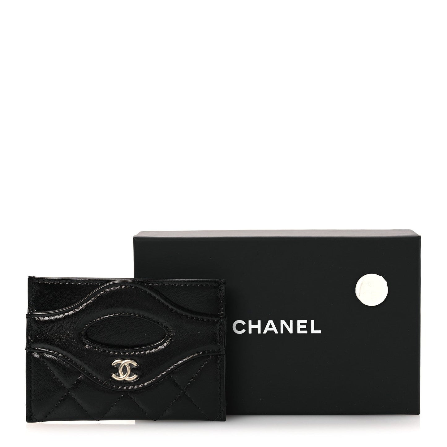 Shiny Crumpled Calfskin Quilted 31 Card Holder Black