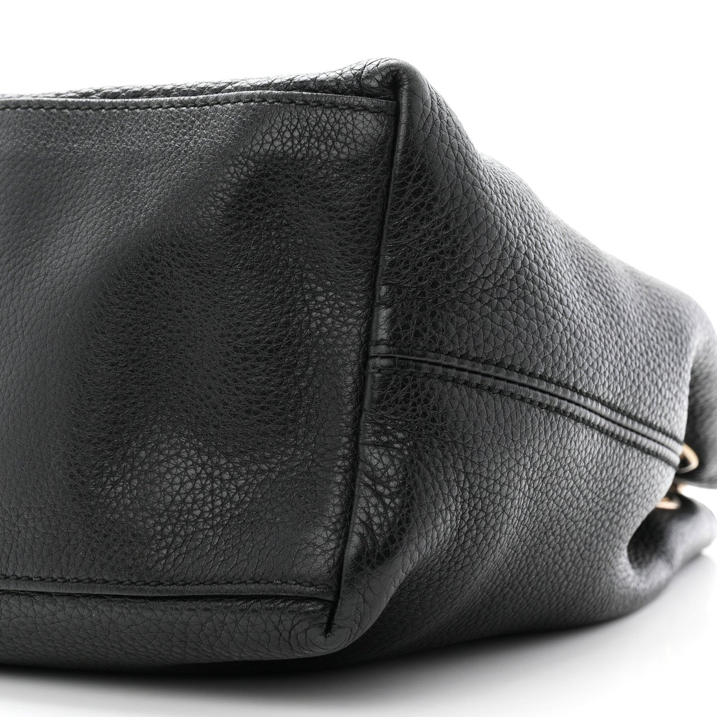 Pebbled Calfskin Medium Soho Chain Shoulder Bag Black