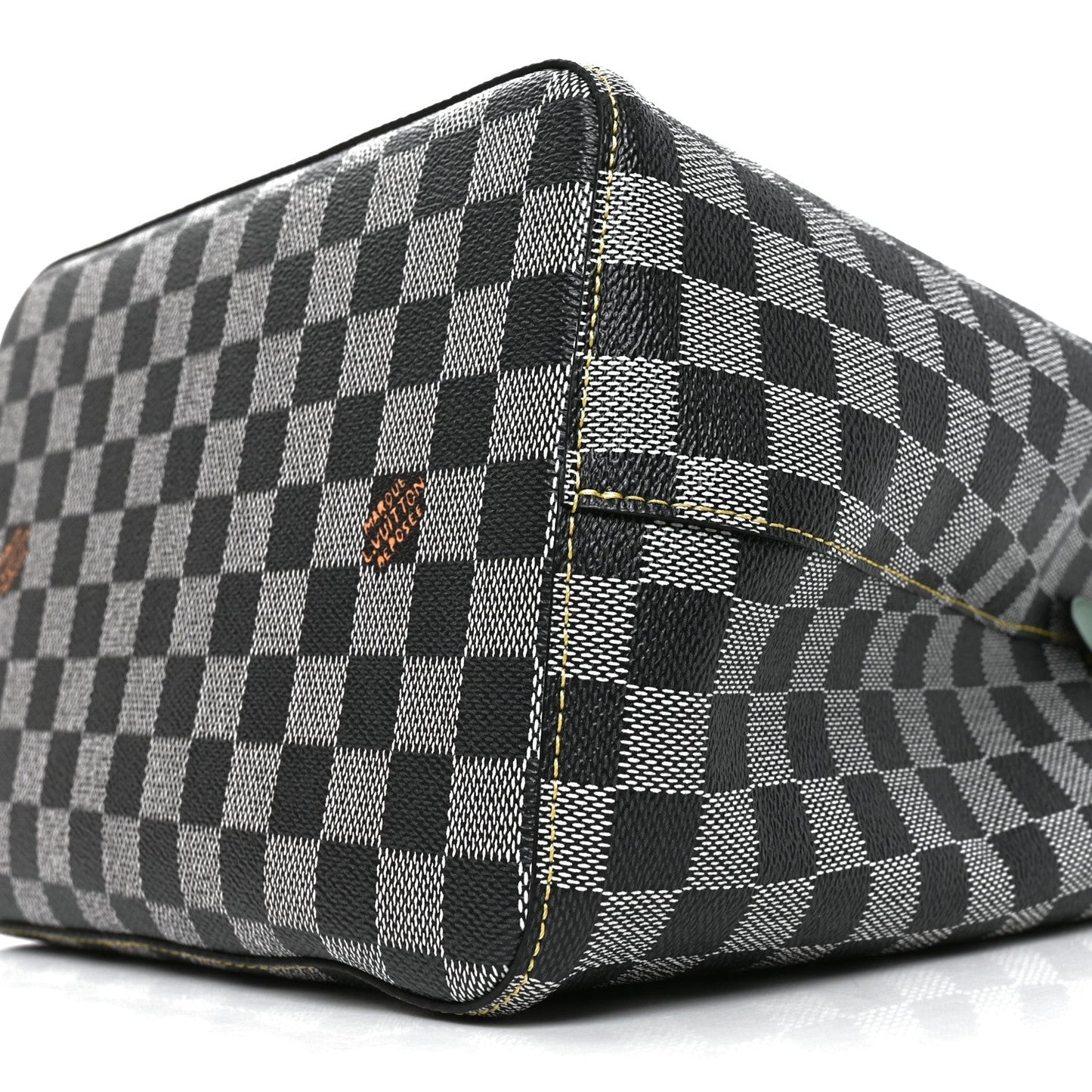 Damier Neonoe Black White