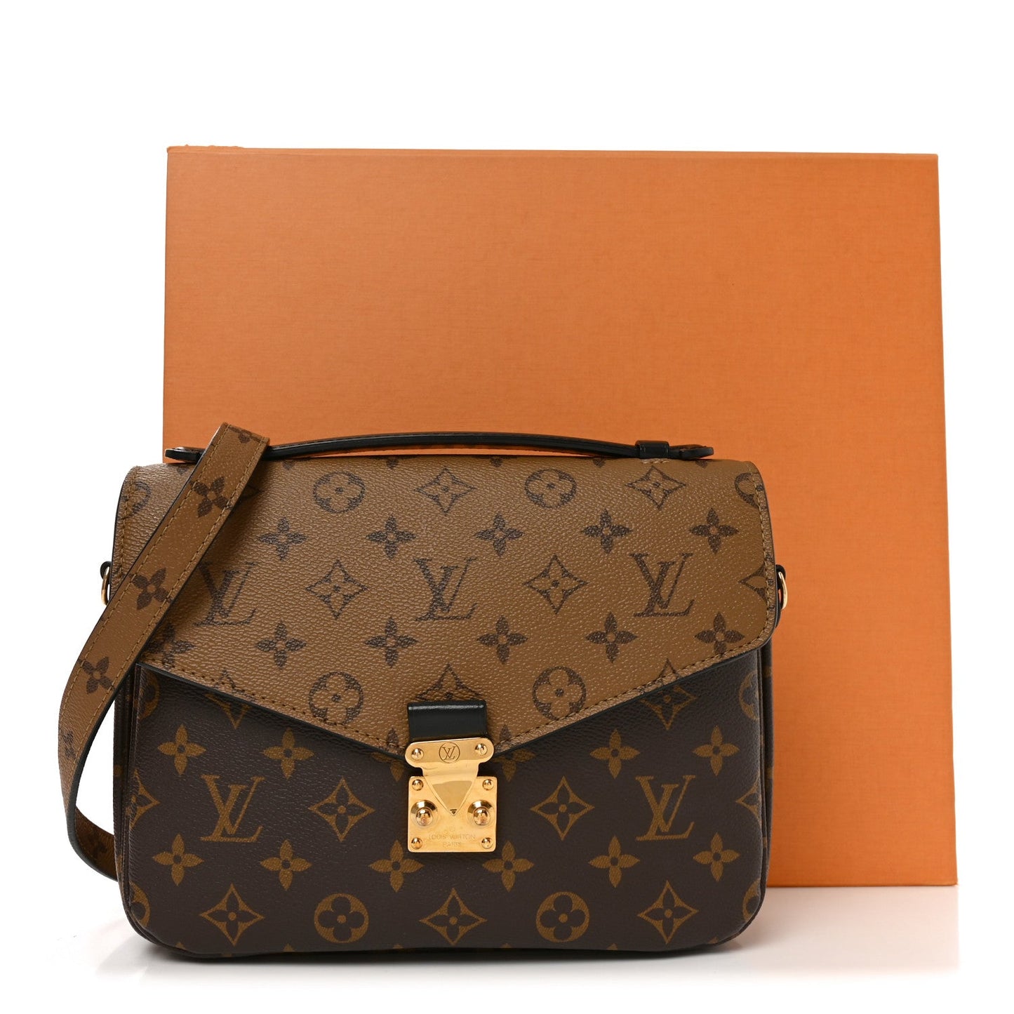 Reverse Monogram Pochette Metis
