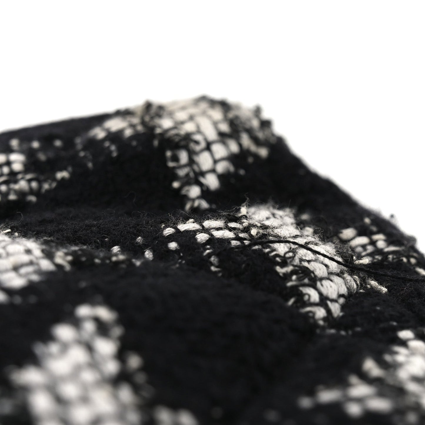 Tweed Quilted Maxi Chanel 19 Flap Black White