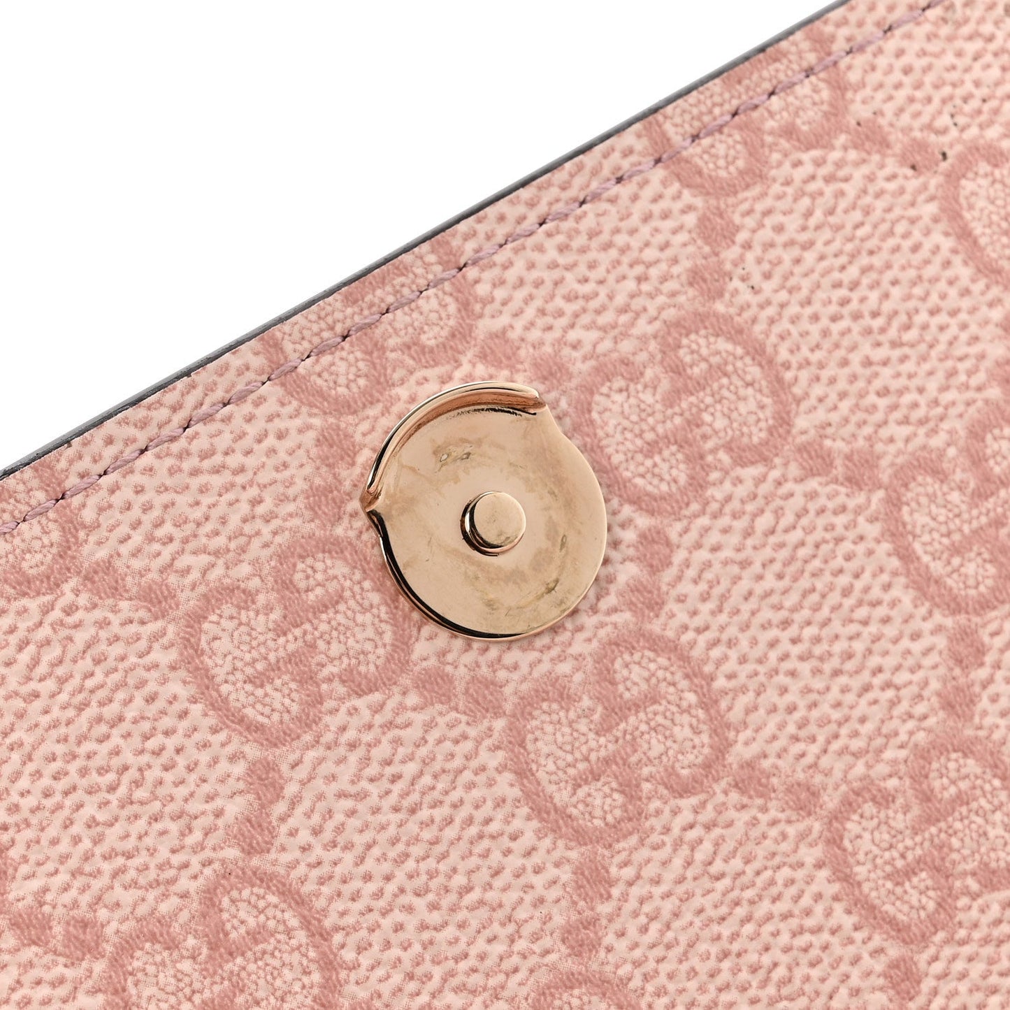 GG Supreme Monogram Textured Calfskin Emblem Wallet On Chain Pink