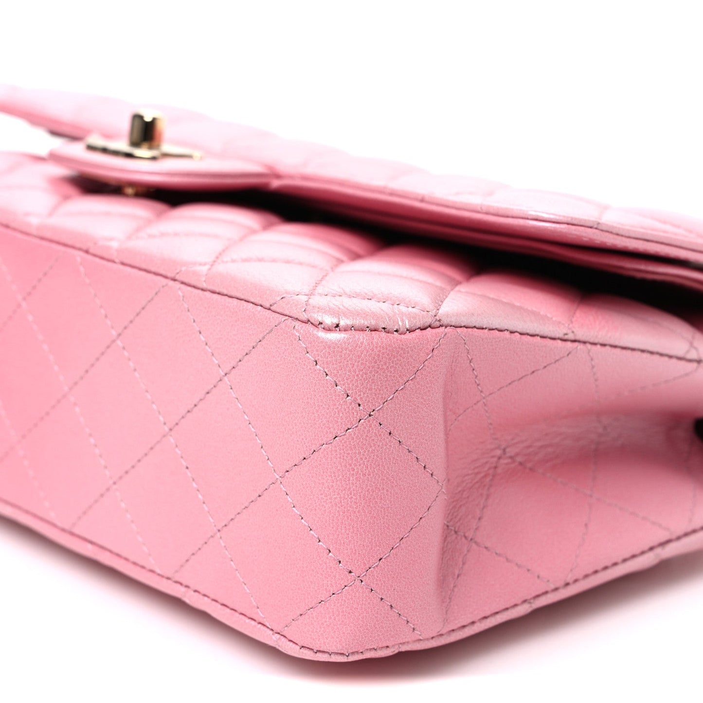 Iridescent Caviar Quilted Medium Double Flap Rose Pink