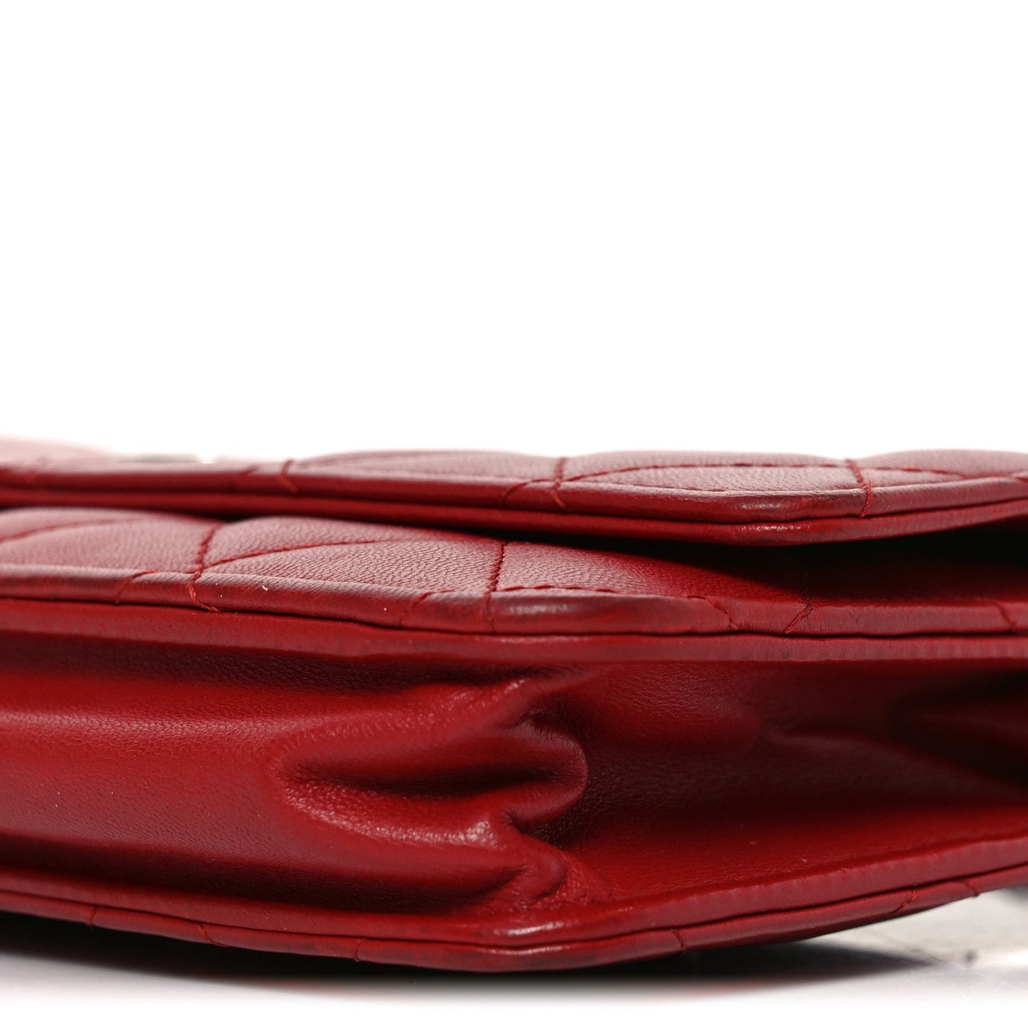 Lambskin Quilted Wallet On Chain WOC Red