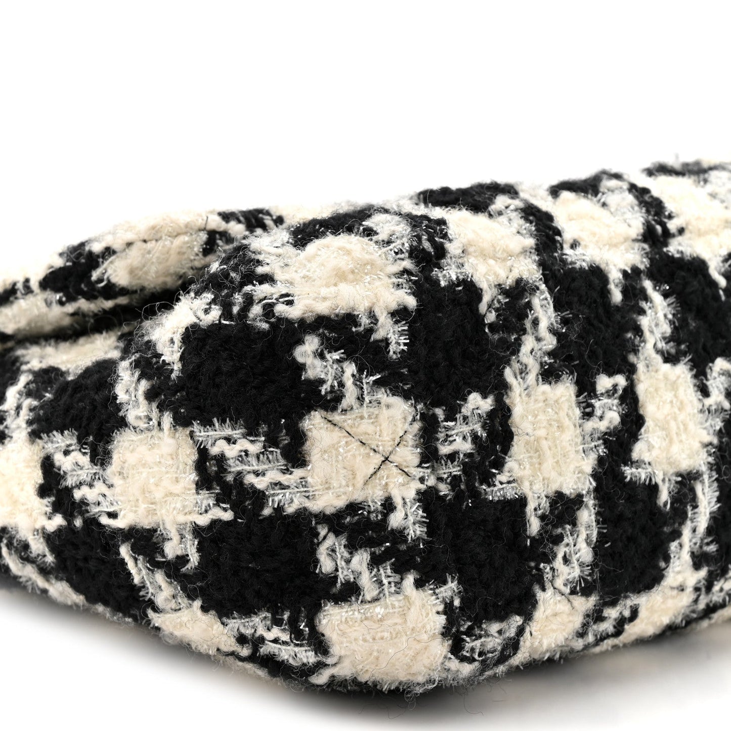 Tweed Quilted Medium Chanel 19 Flap Black Ecru White