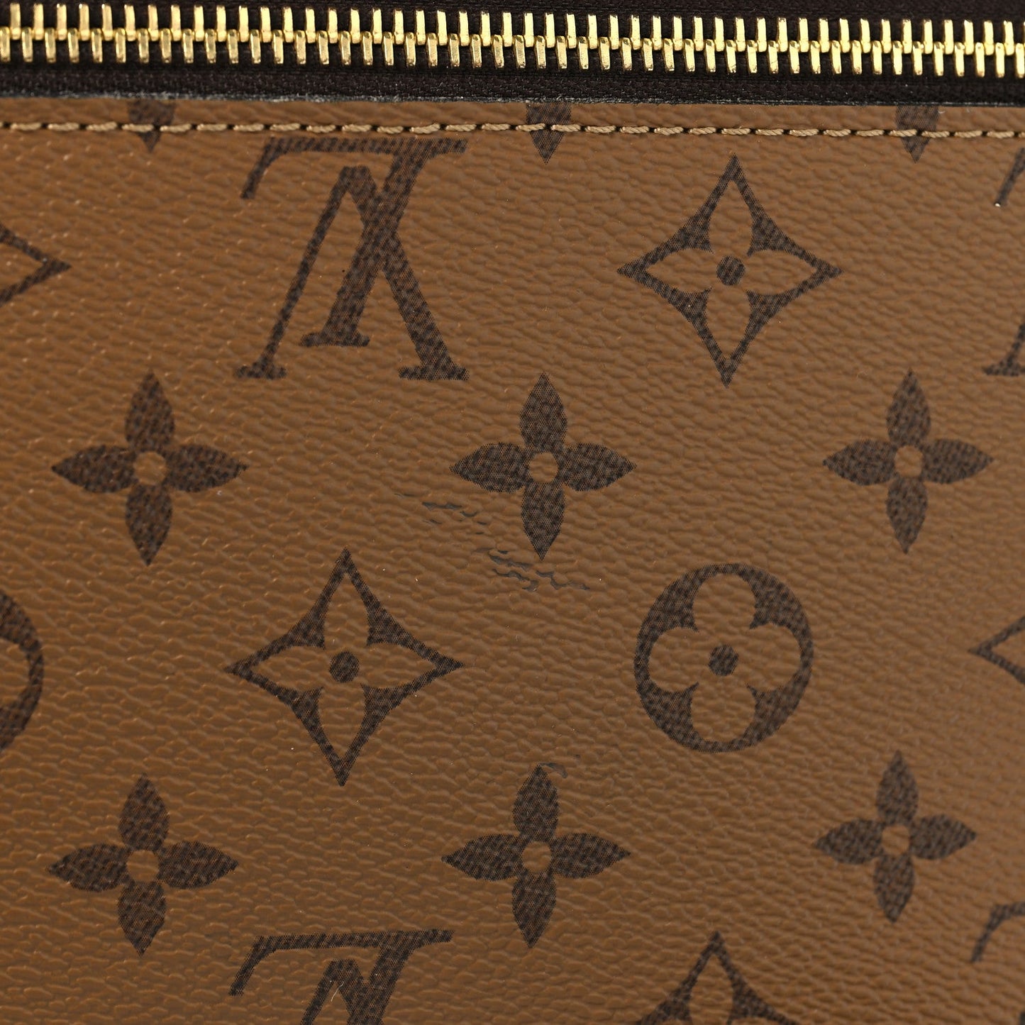Reverse Monogram Pochette Metis