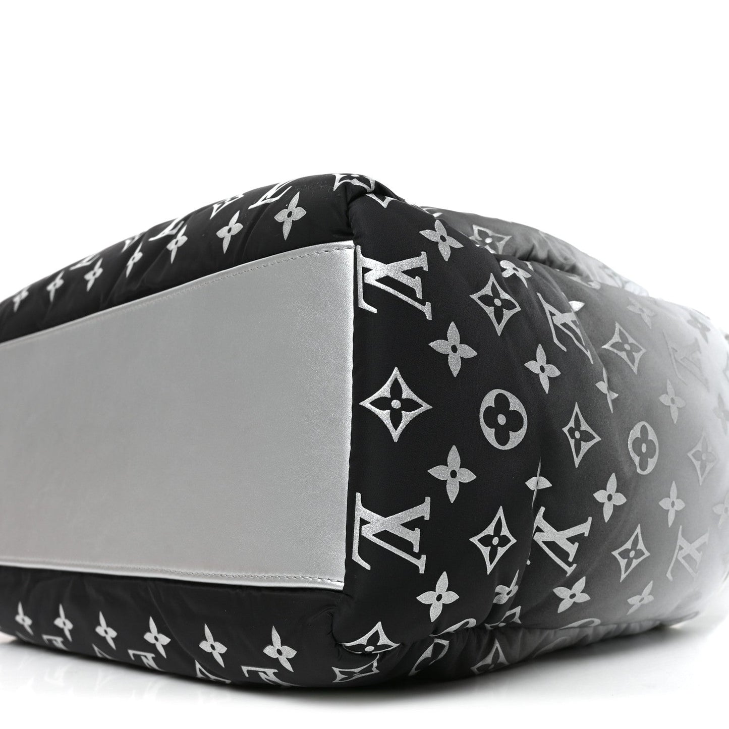 Nylon Monogram Gradient LV Snow Onthego MM Frost