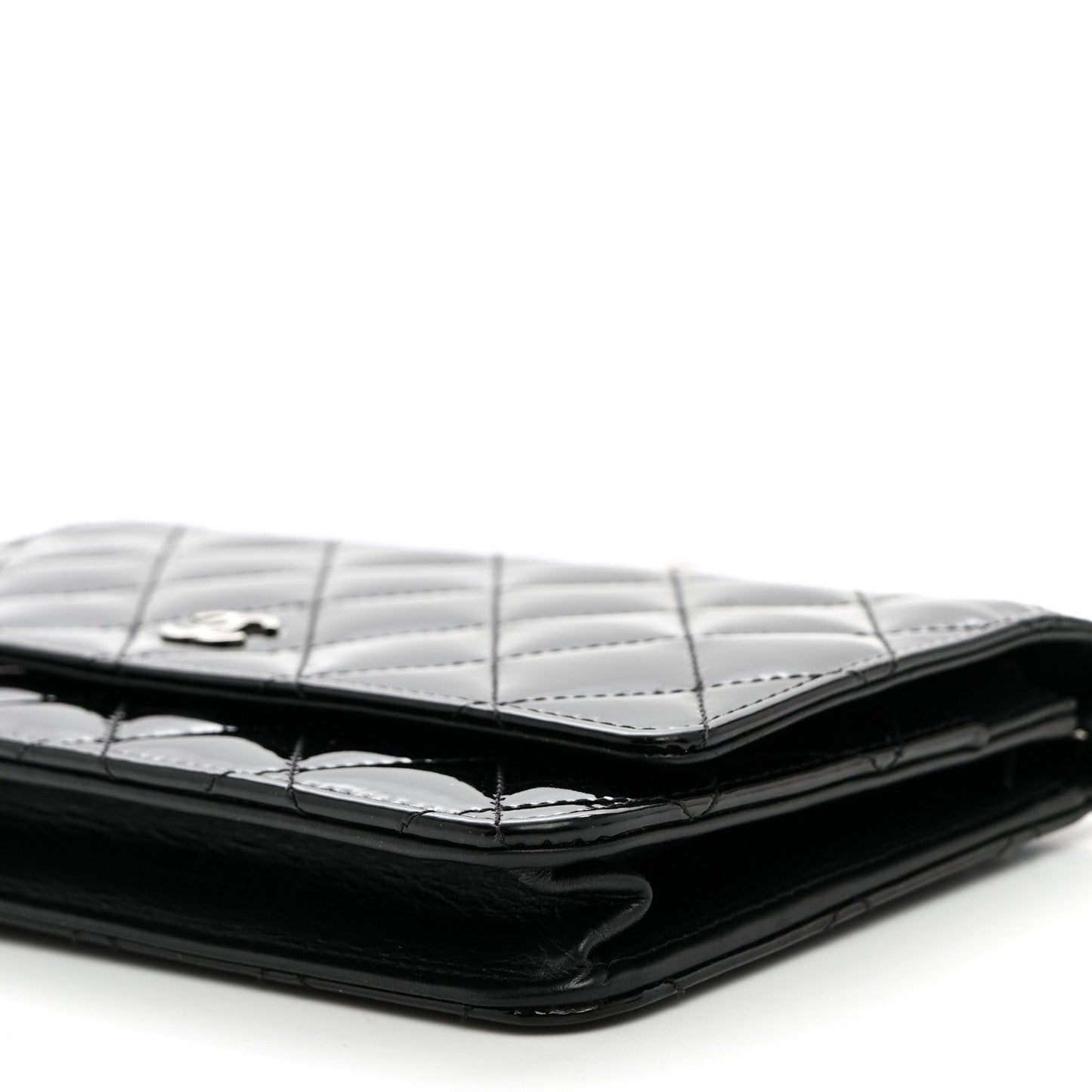 Patent Quilted Wallet On Chain WOC Black