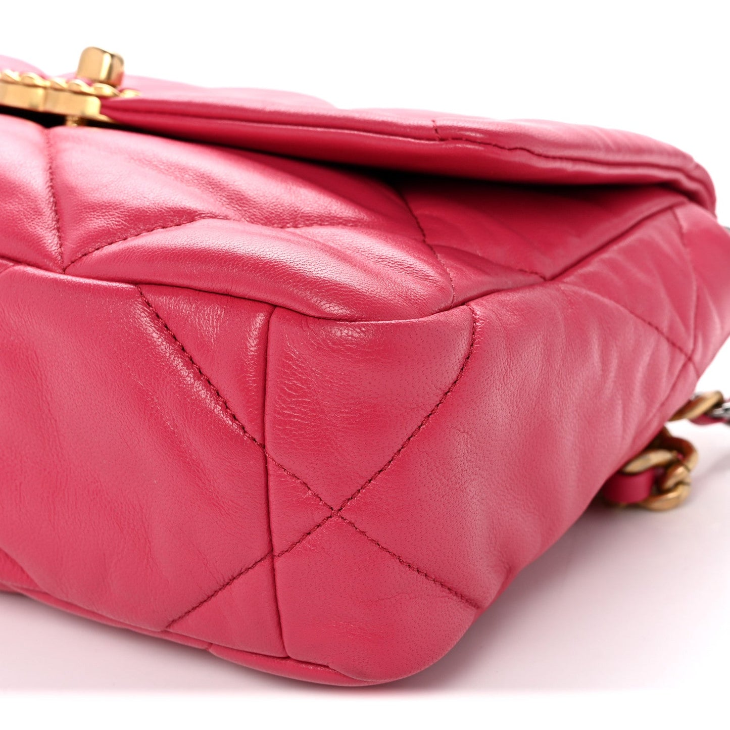 Goatskin Quilted Medium Chanel 19 Flap Pink