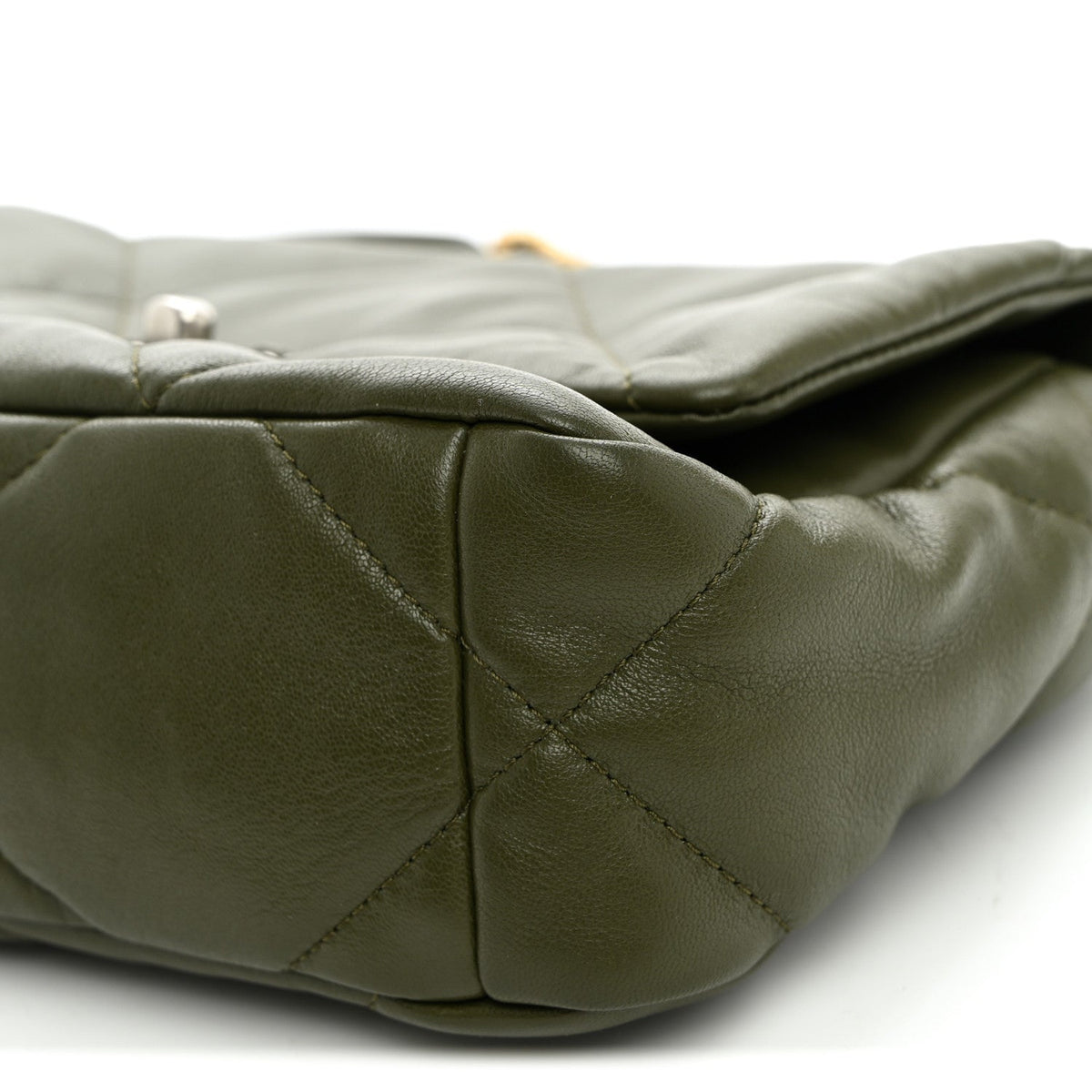Lambskin Quilted Medium Chanel 19 Flap Khaki