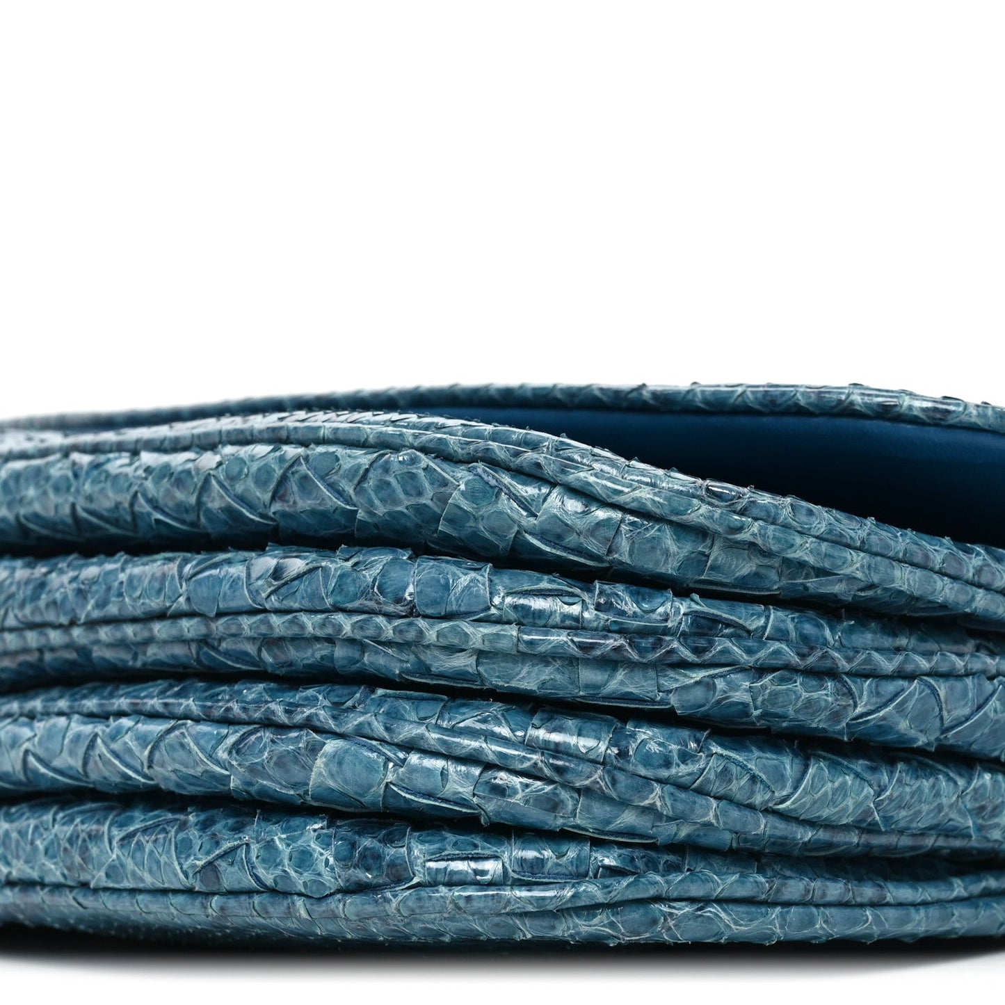 Ayers Crossbody Messenger Blue