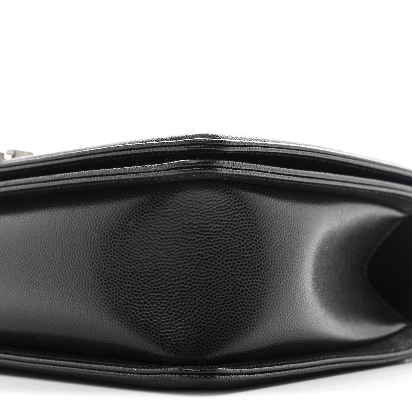 Caviar Quilted New Medium Boy Flap Black