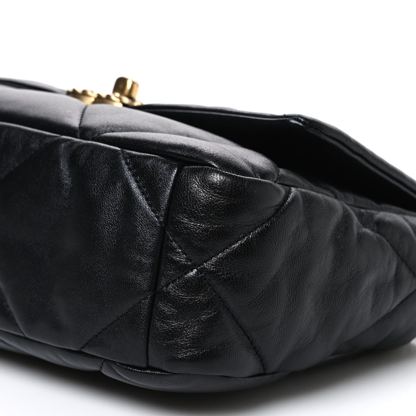 Lambskin Quilted Medium Chanel 19 Flap Black