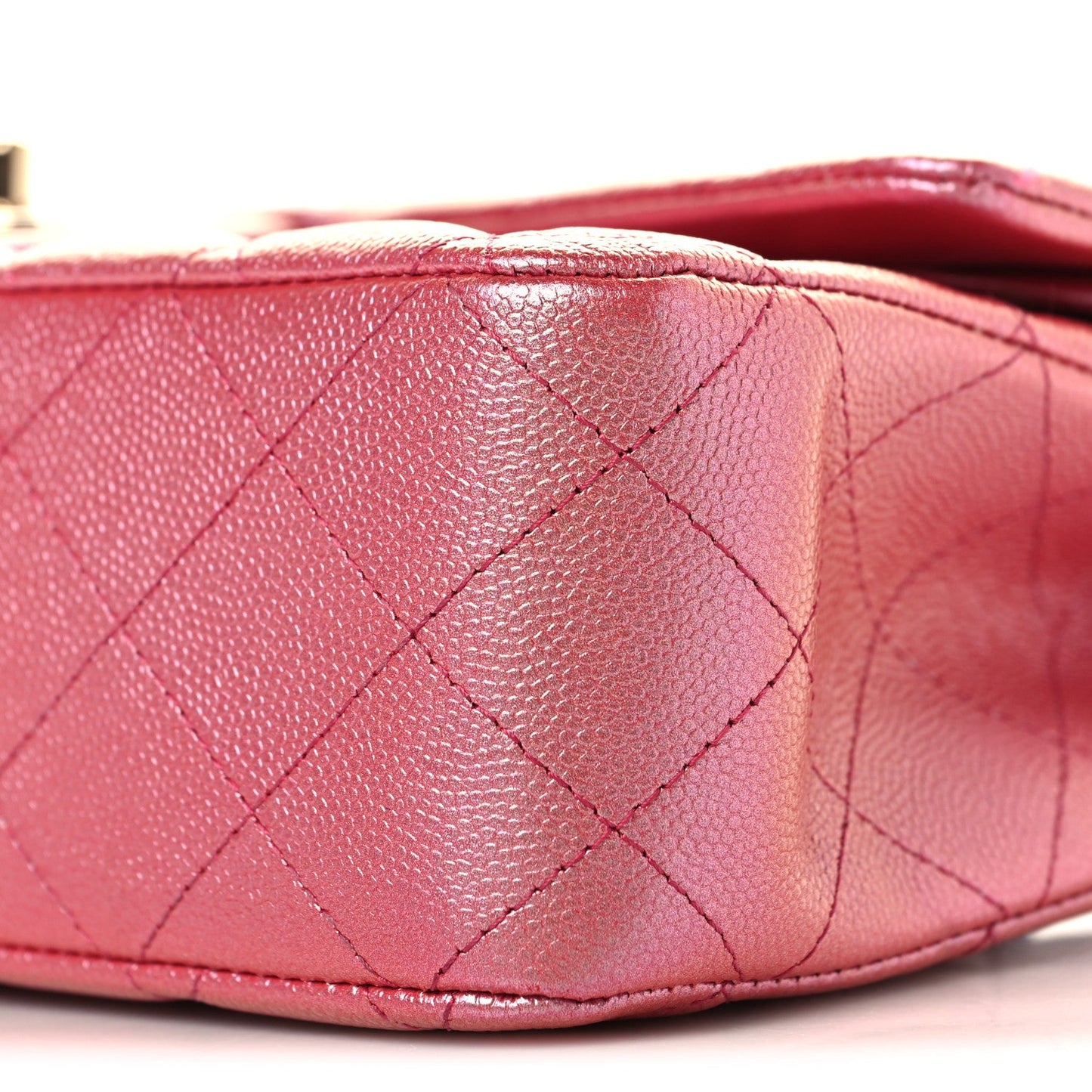 Iridescent Caviar Quilted Medium Double Flap Dark Pink