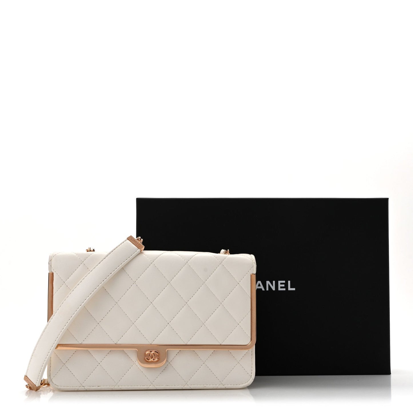 Lambskin Quilted Frame Wallet On Chain WOC White