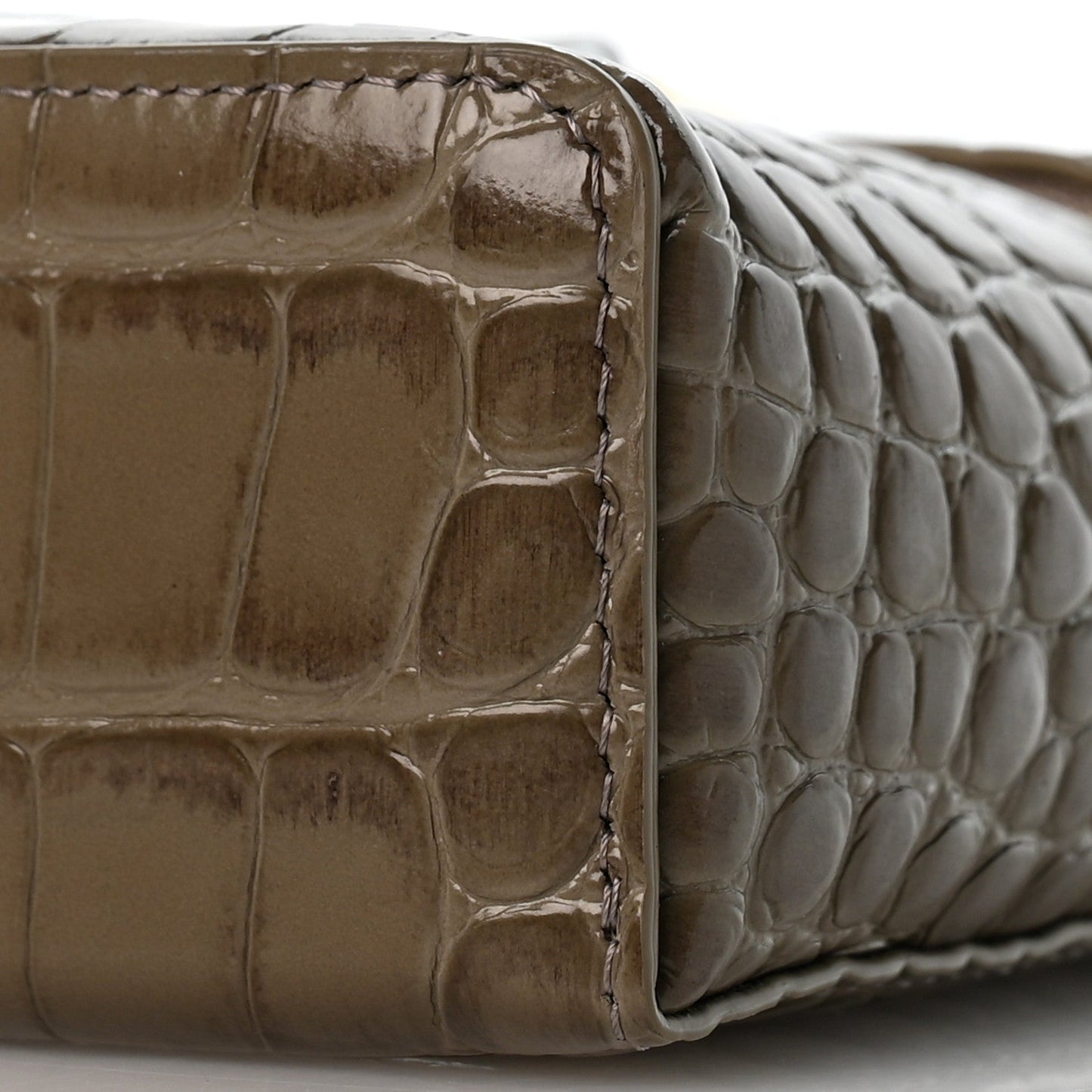 Calfskin Crocodile Embossed Top Handle Trapeze Small Vanity Case With Chain Dark Khaki