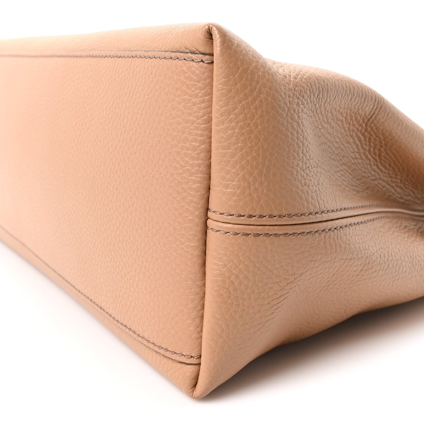 Pebbled Calfskin Medium Soho Chain Shoulder Bag Camelia