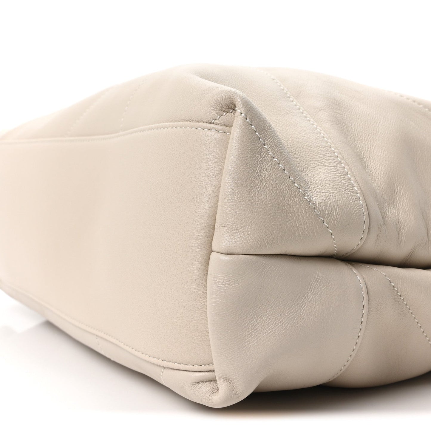 Lambskin Matelasse Large Jamie Pochon Crema Soft