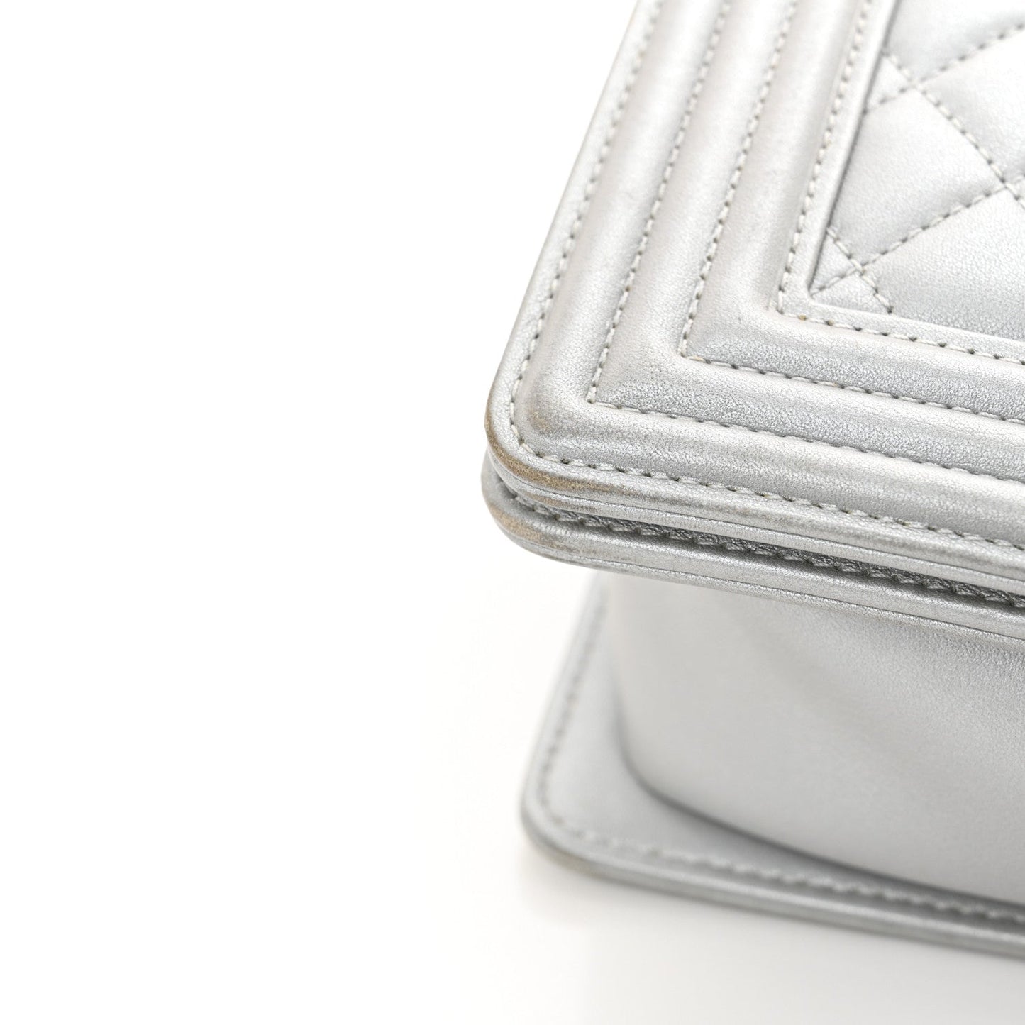 Metallic Calfskin Quilted New Medium Plexiglass Boy Flap Silver