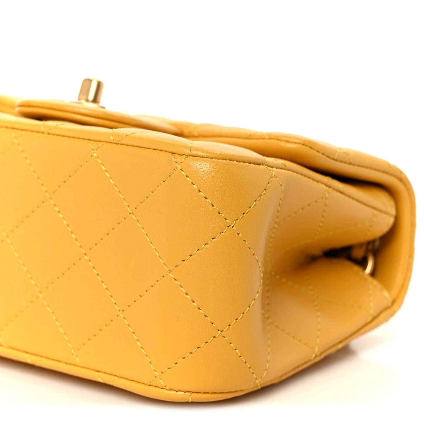 Lambskin Quilted Mini Pearl Crush Flap Juane