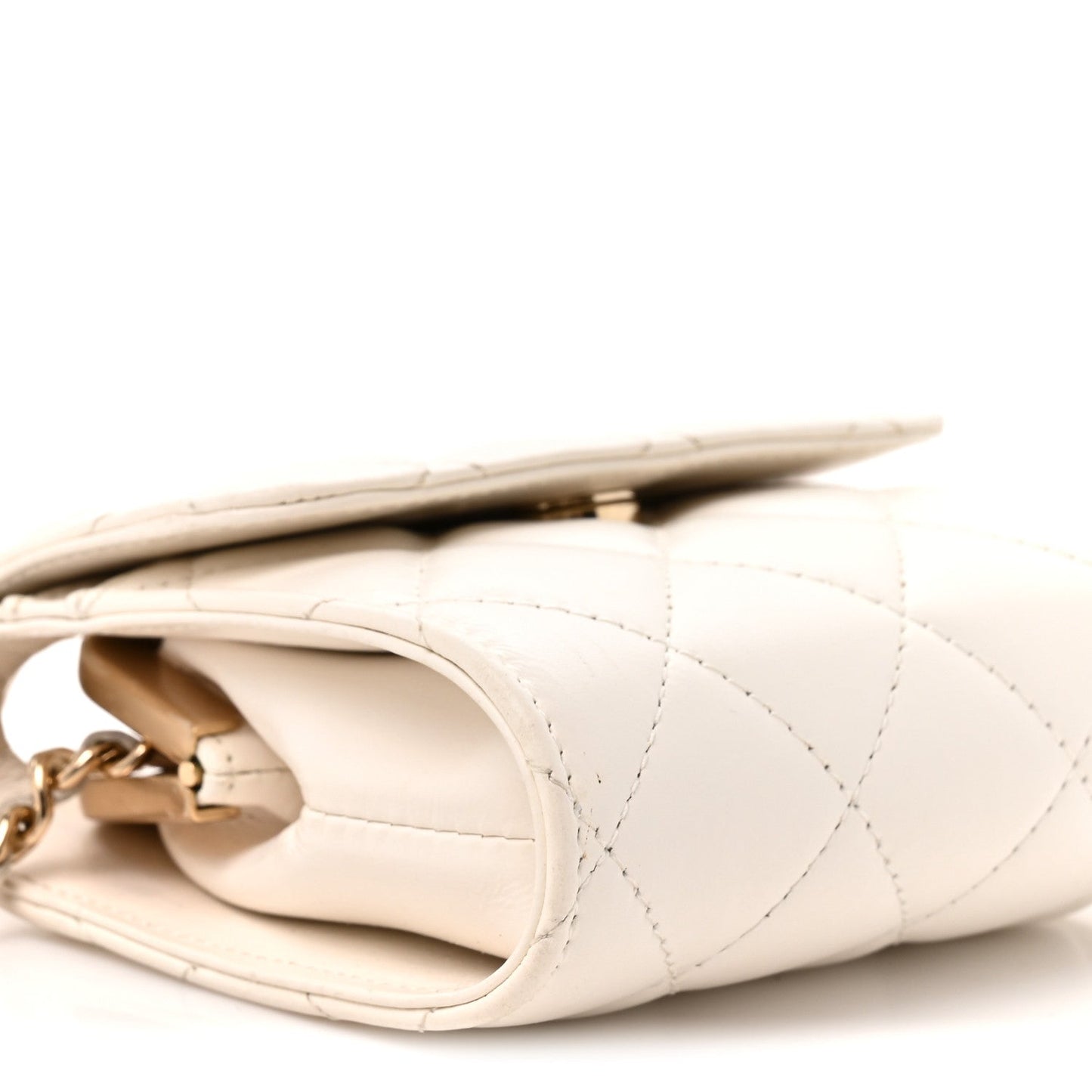 Lambskin Quilted Kiss Lock Top Handle Flap Clutch With Chain White