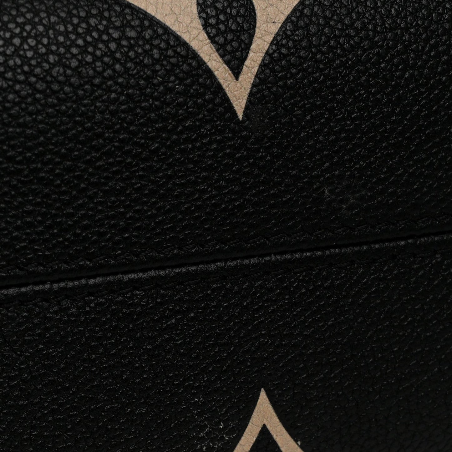 Empreinte Monogram Giant Onthego PM Black Beige