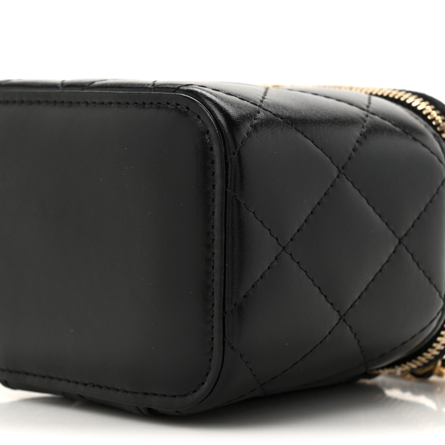 Calfskin Quilted Mini Perfect Fit Vanity Case With Chain Black