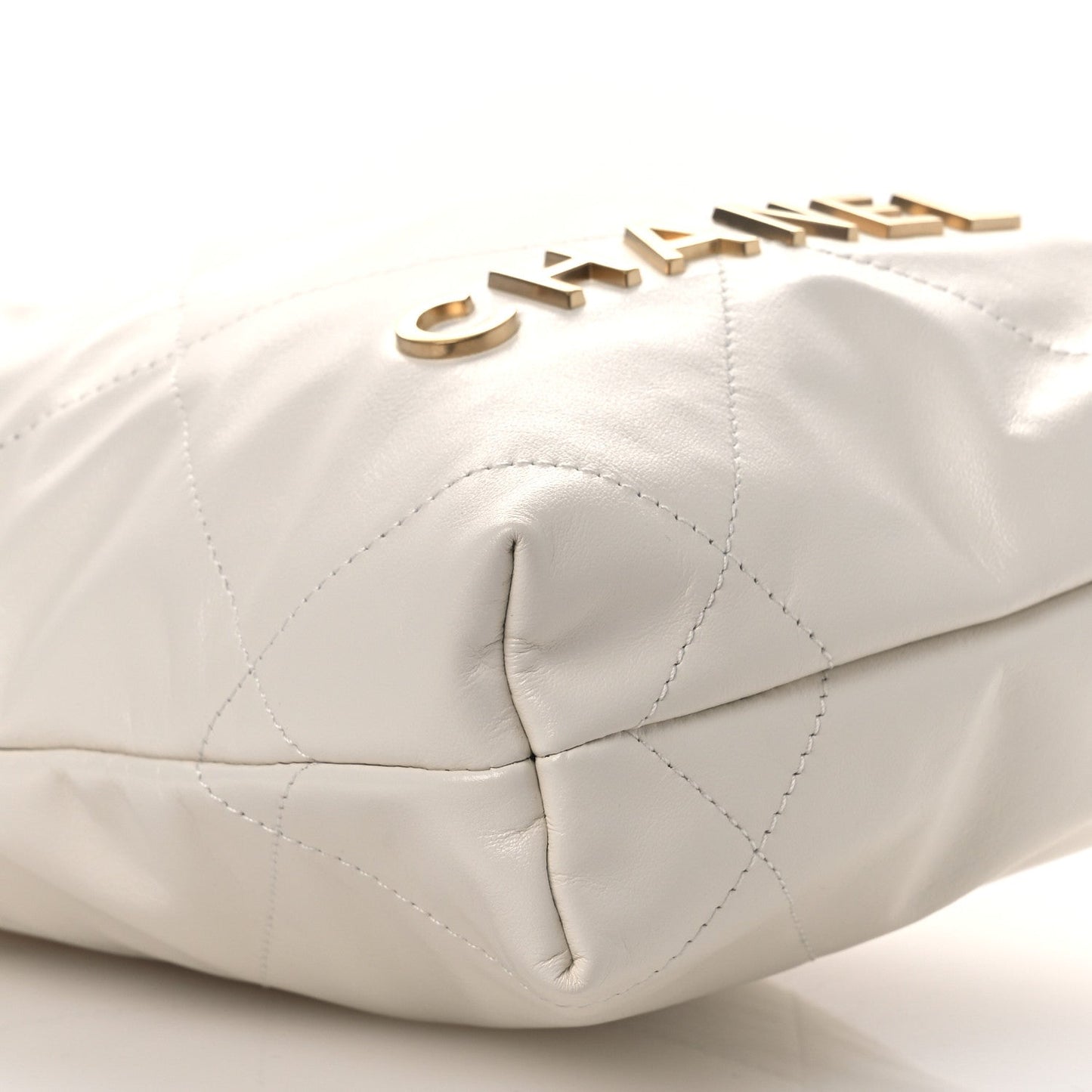 Shiny Calfskin Quilted Mini Chanel 22 White