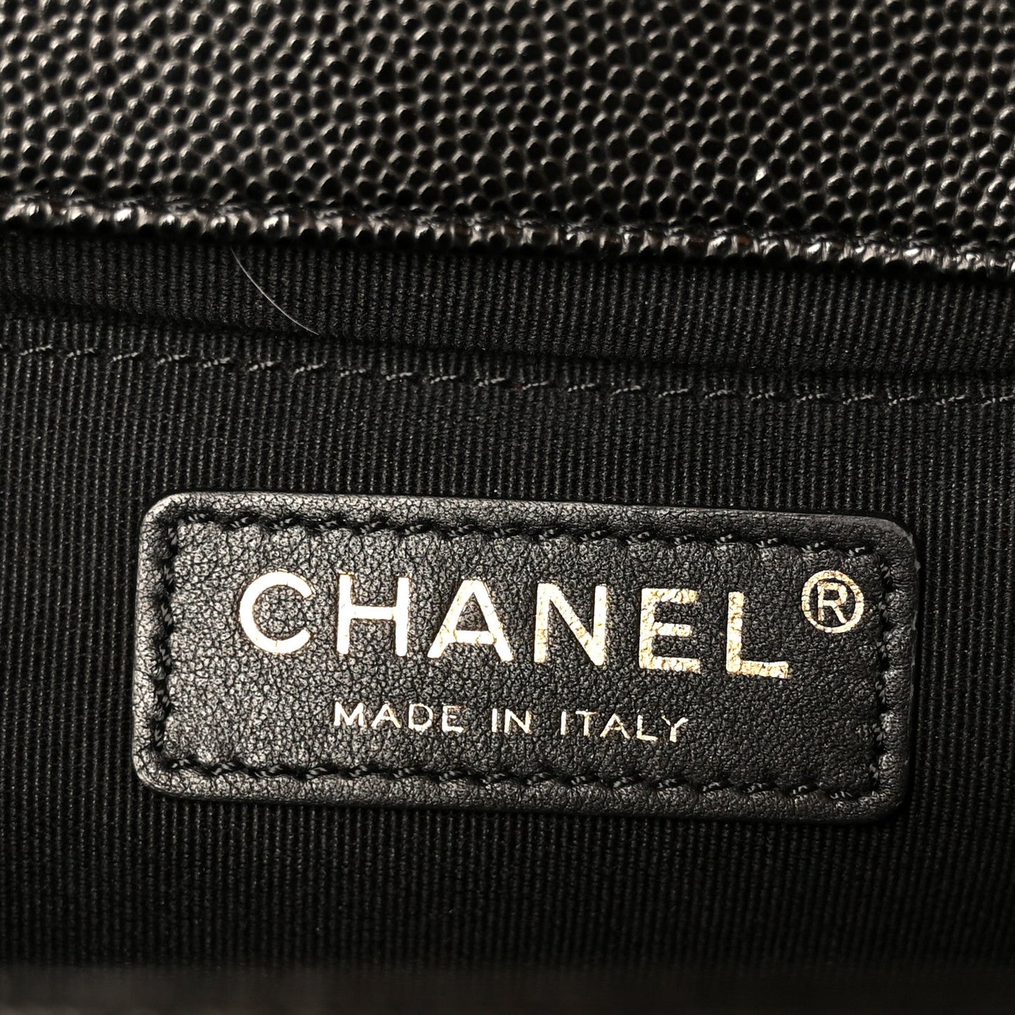 Caviar Quilted Medium Boy Flap Black
