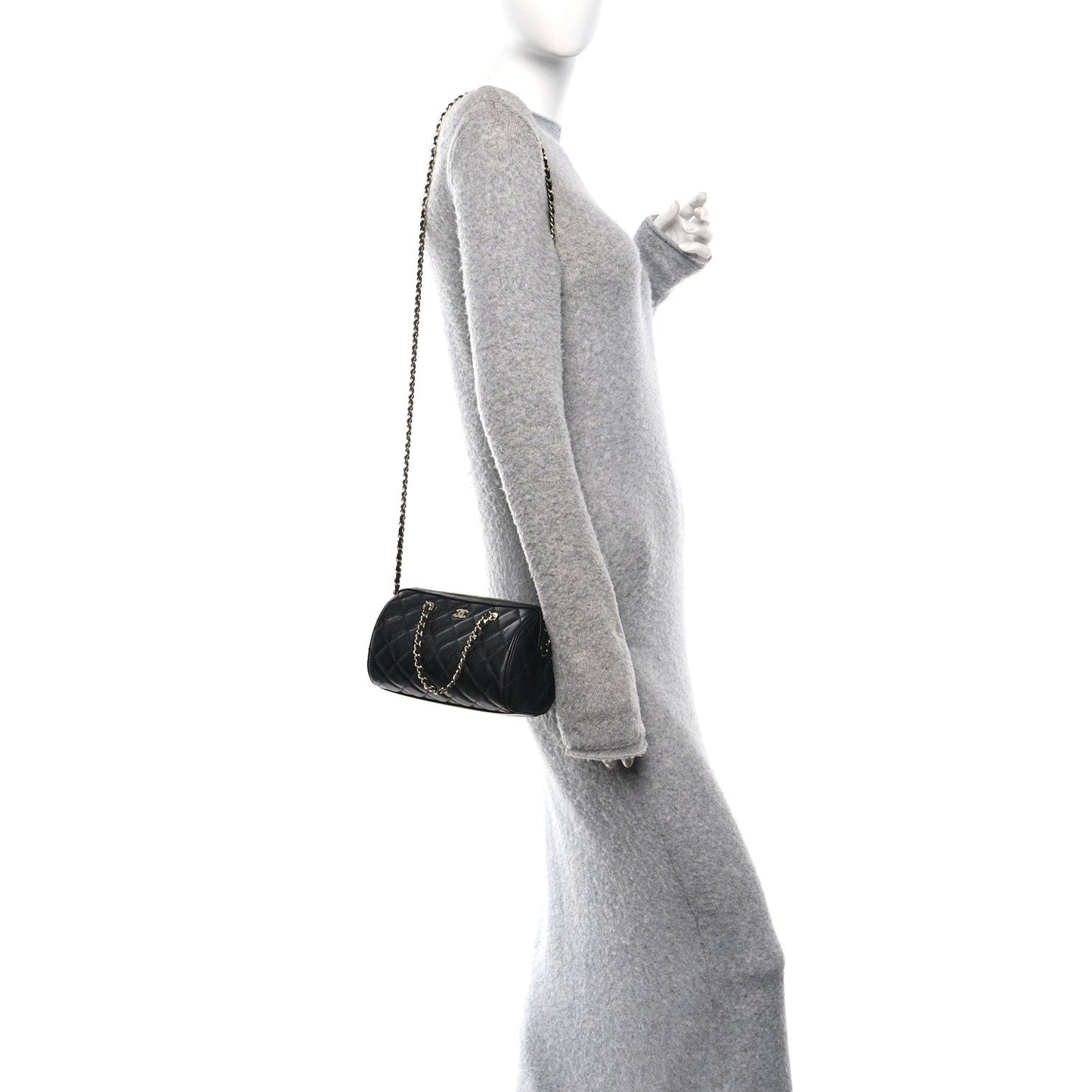 Caviar Quilted Barrel Clutch With Chain Black
