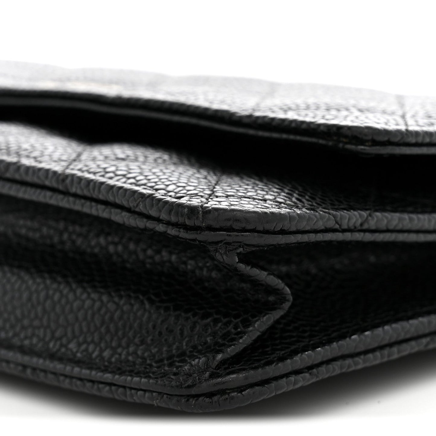 Caviar Quilted Wallet on Chain WOC Black