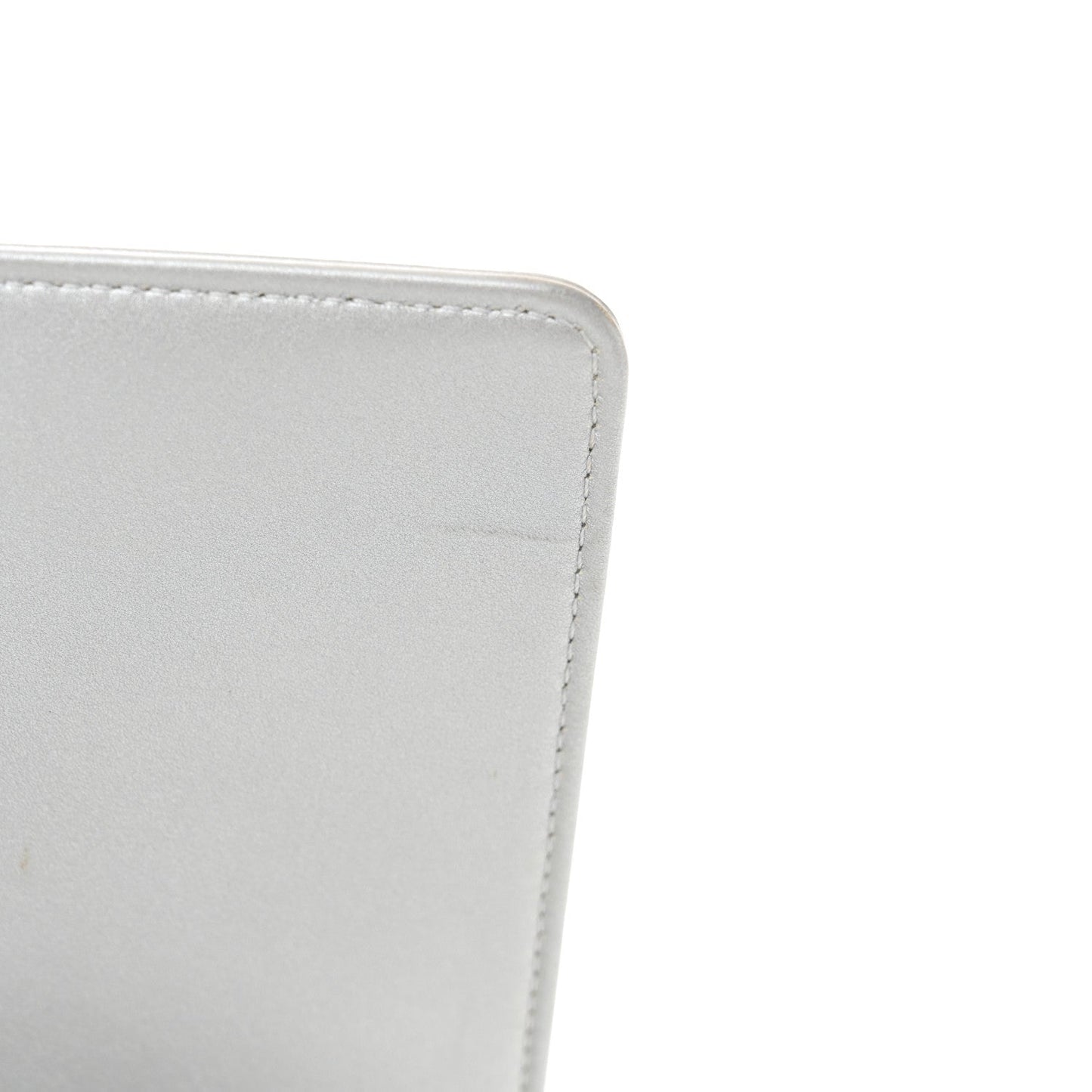 Metallic Calfskin Quilted New Medium Plexiglass Boy Flap Silver