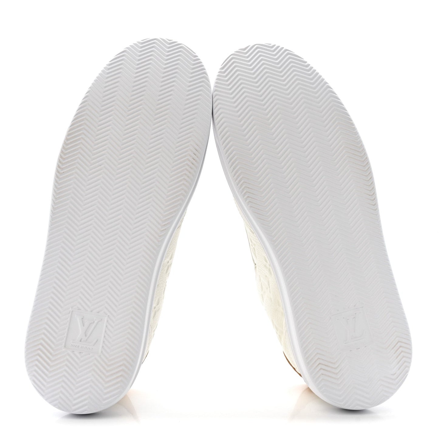 Grained Calfskin Embossed Monogram Mens Beverly Hills Sneakers 8.5 White