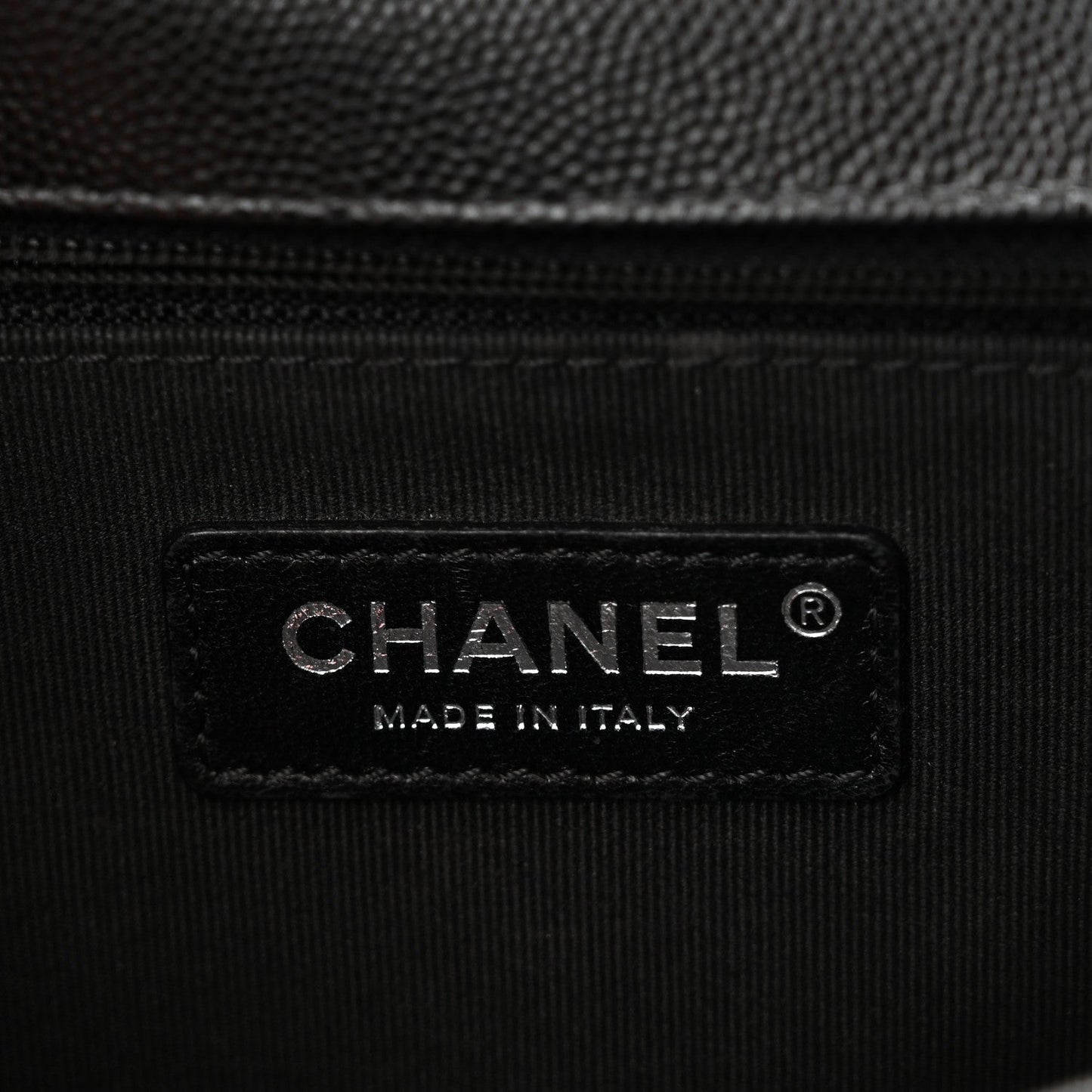 Caviar Quilted New Medium Boy Flap Black