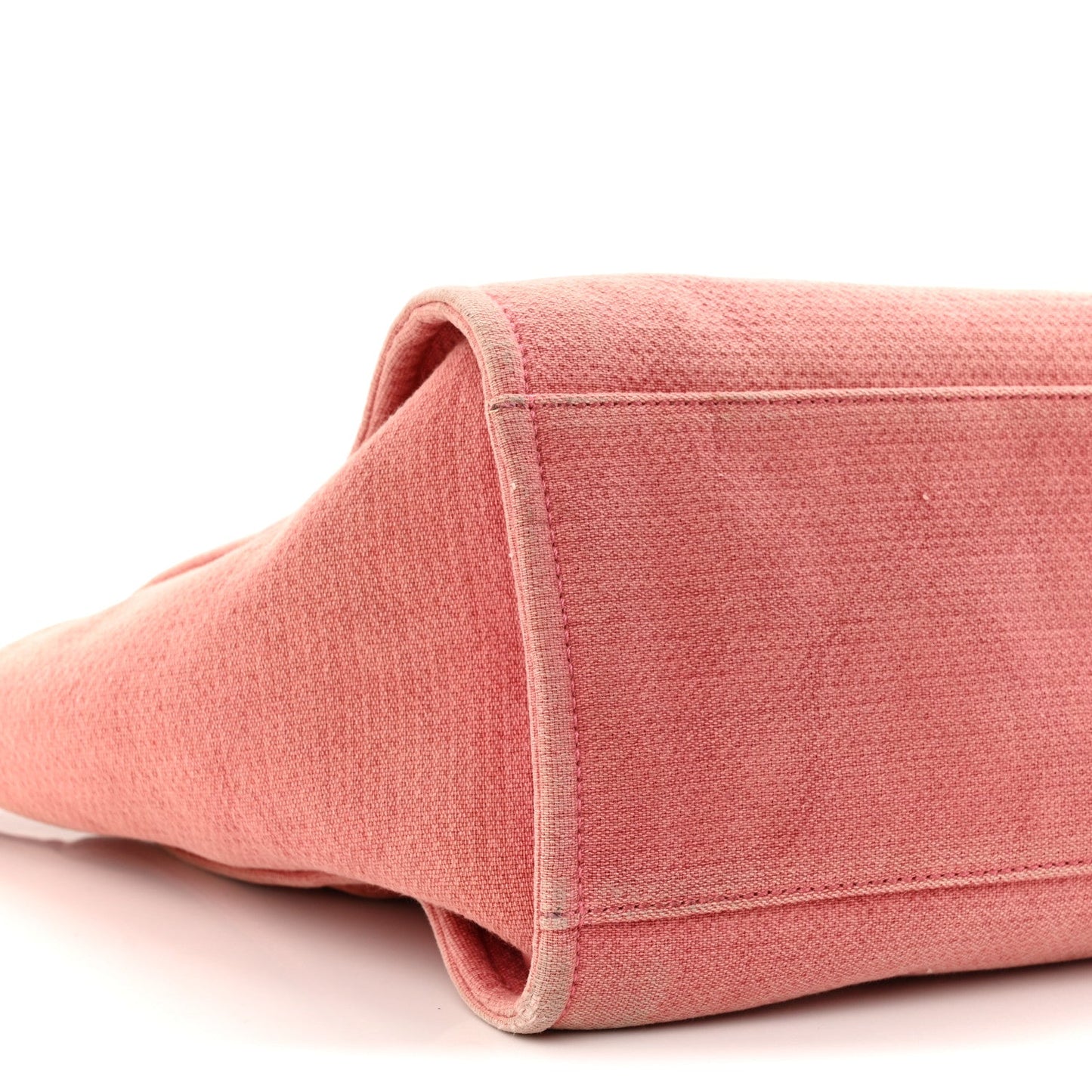 Canvas Medium Deauville Tote Red