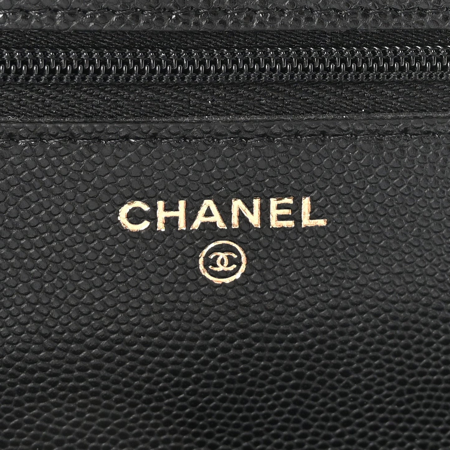 Caviar Quilted Medallion Wallet on Chain WOC Black