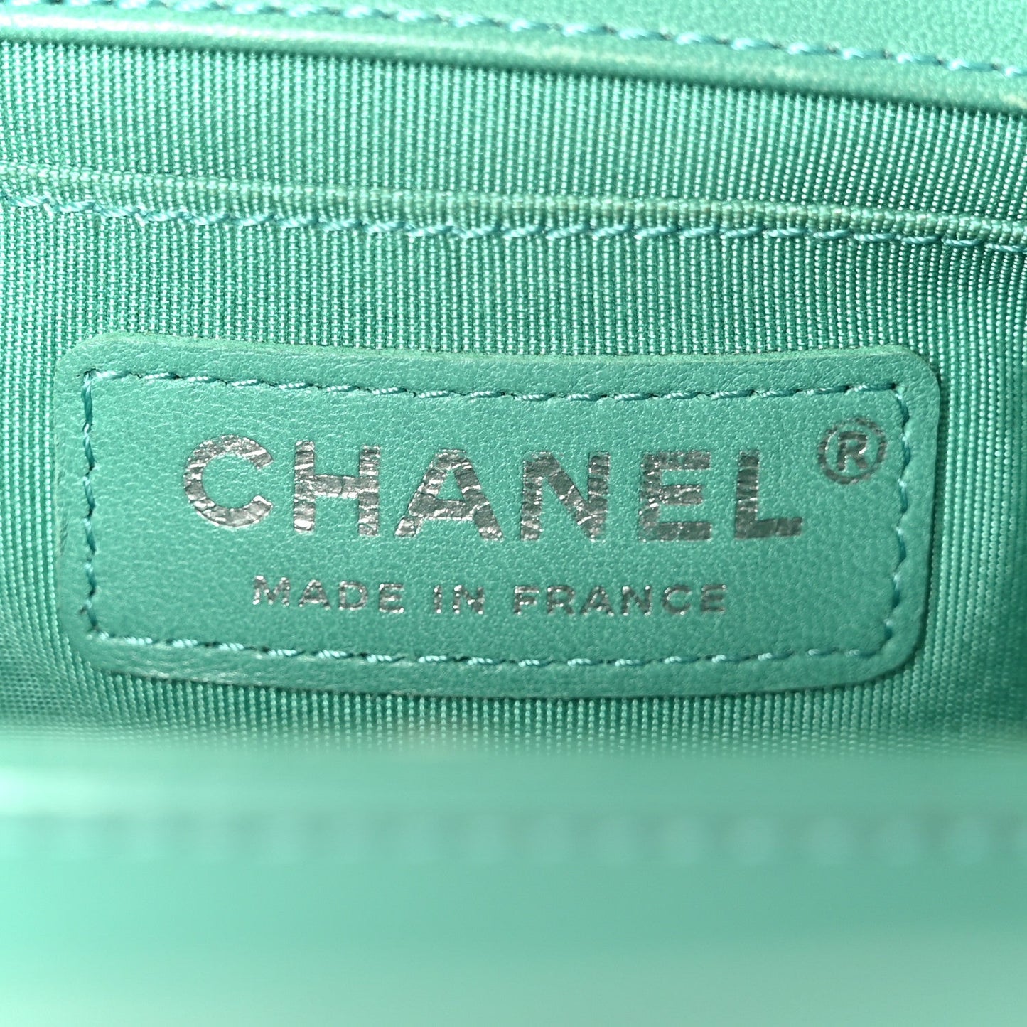 Glazed Calfskin Medium Boy Flap Green