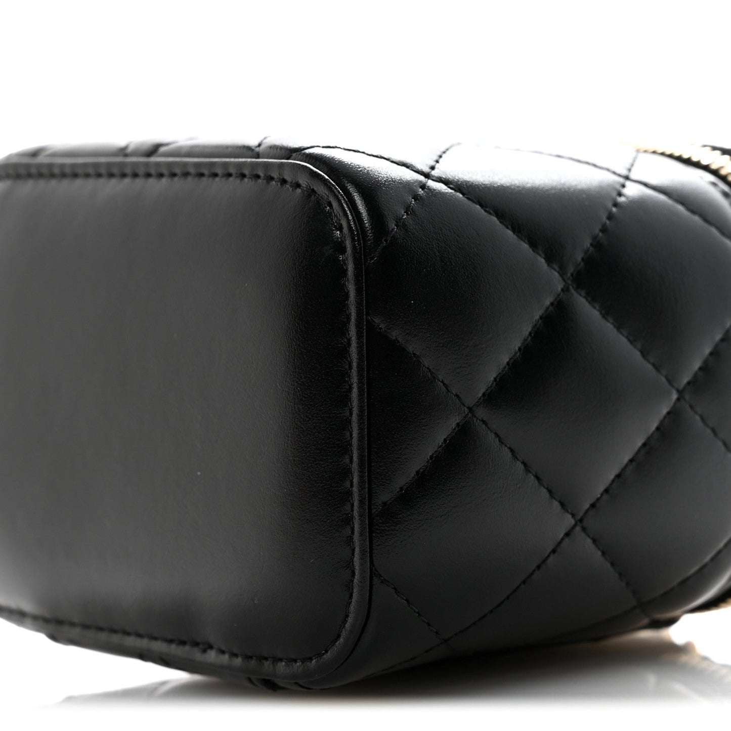 Calfskin Quilted Mini Perfect Fit Vanity Case With Chain Black