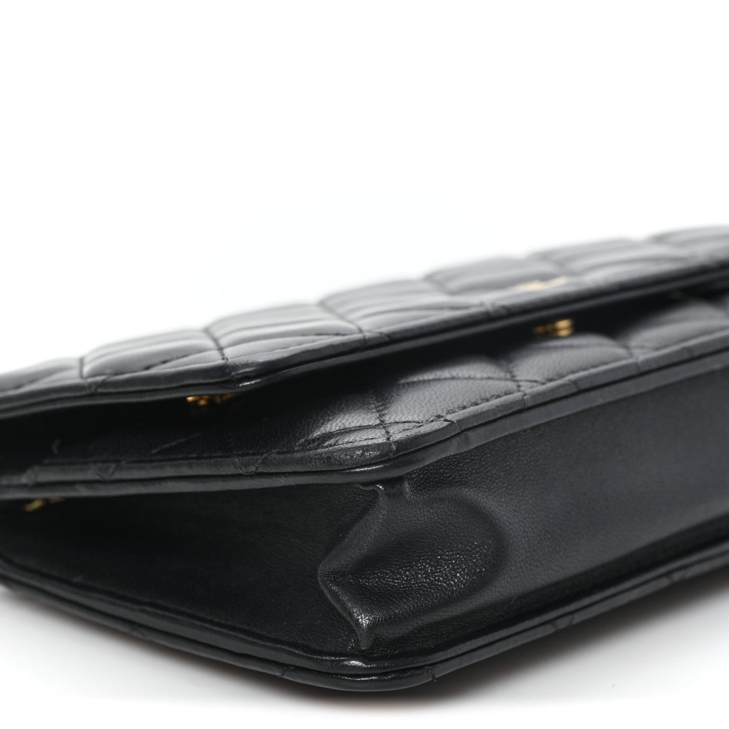 Lambskin Quilted Wallet On Chain WOC Black