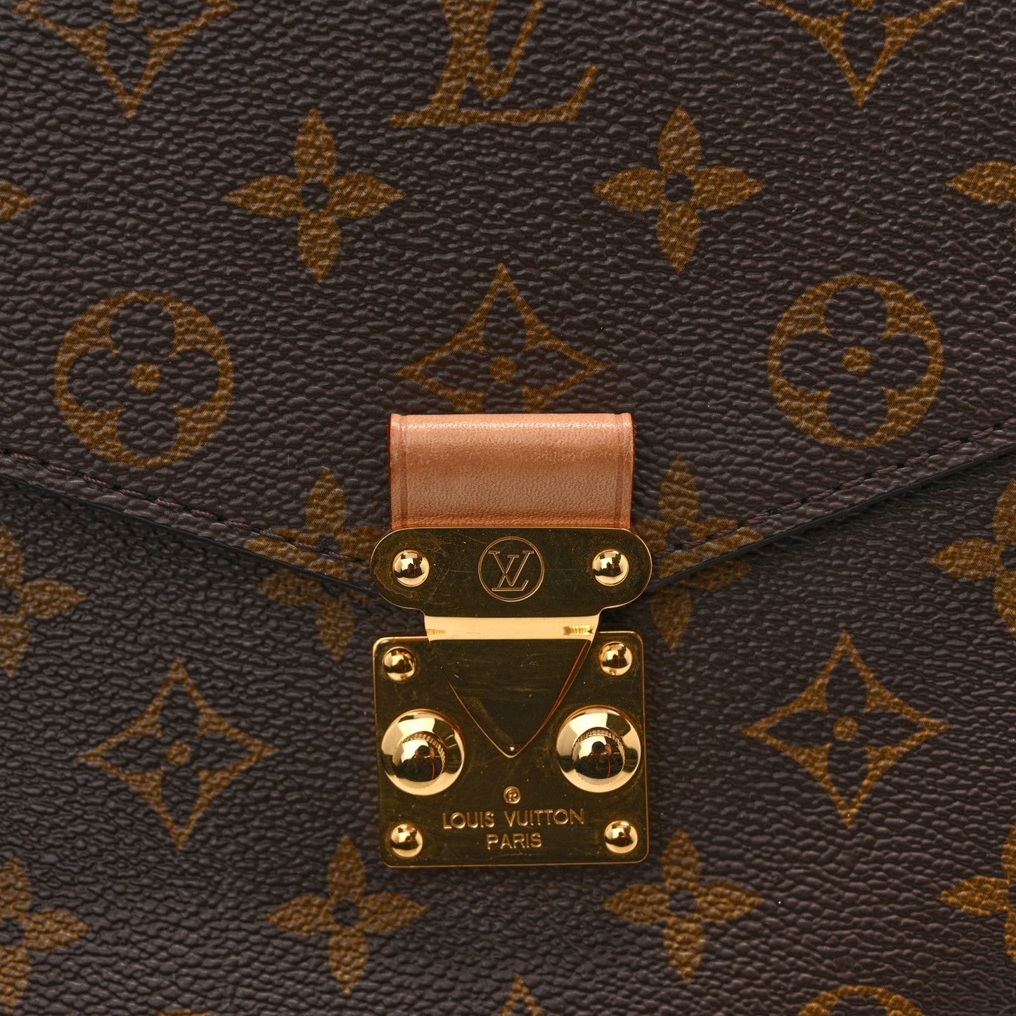 Monogram Pochette Metis