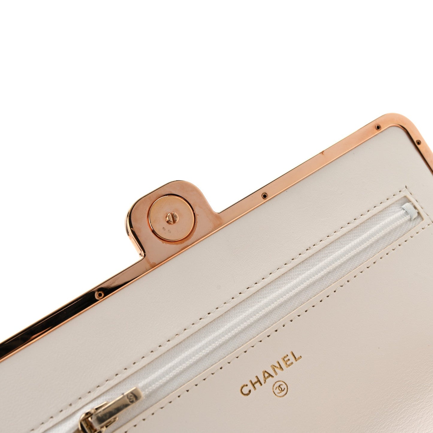 Lambskin Quilted Frame Wallet On Chain WOC White