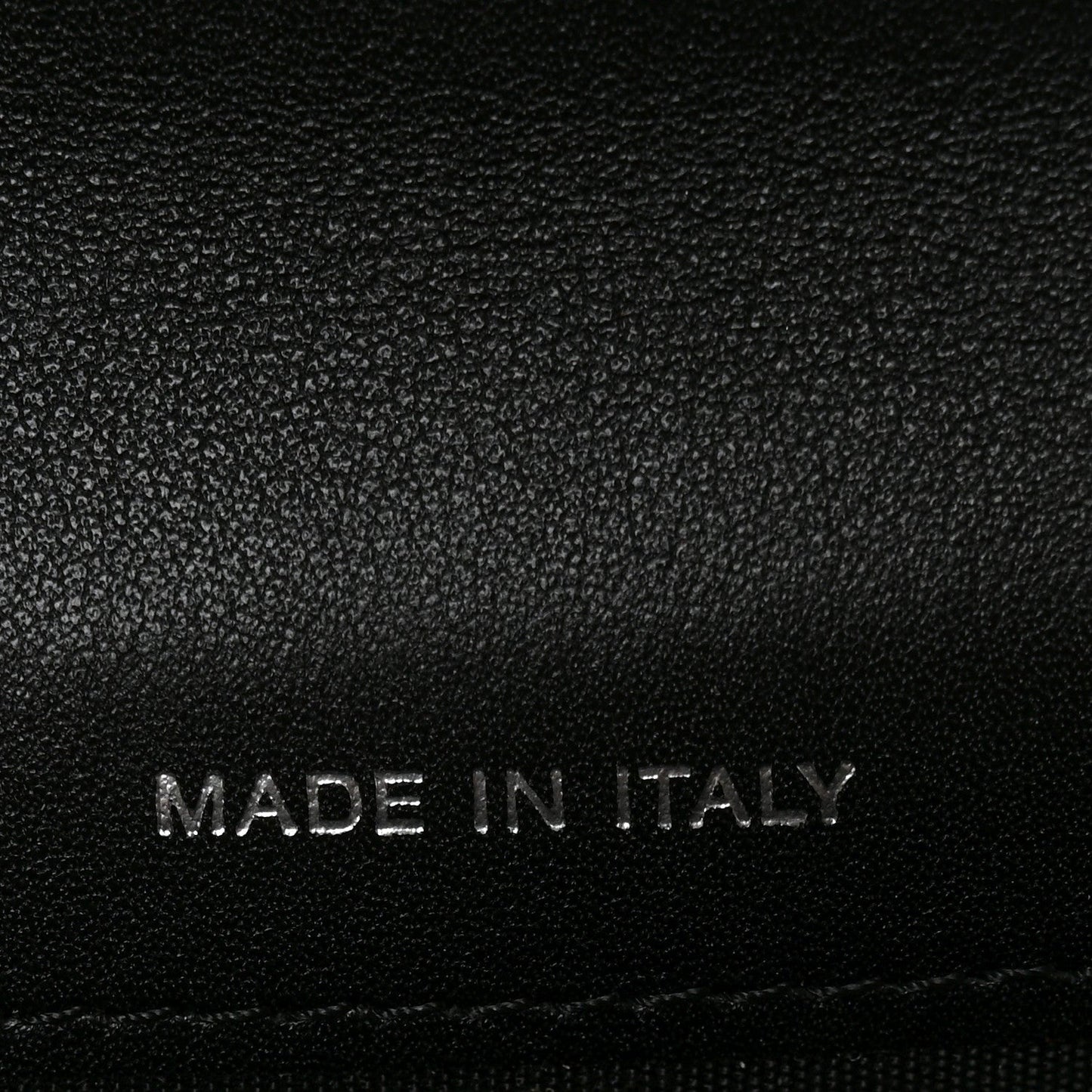 Patent Brilliant Flap Card Holder Violet