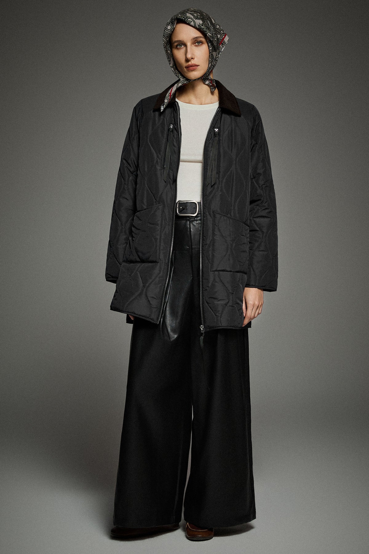 092 Universe® Lightweight Jacket with Corduroy Collar