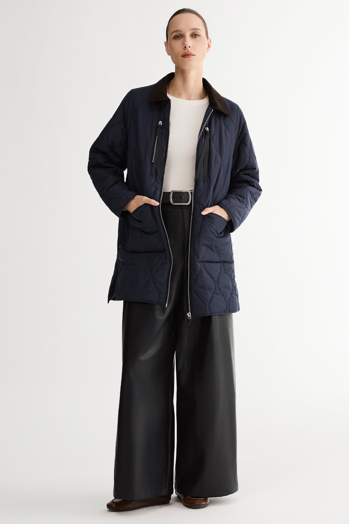 092 Universe® Lightweight Jacket with Corduroy Collar