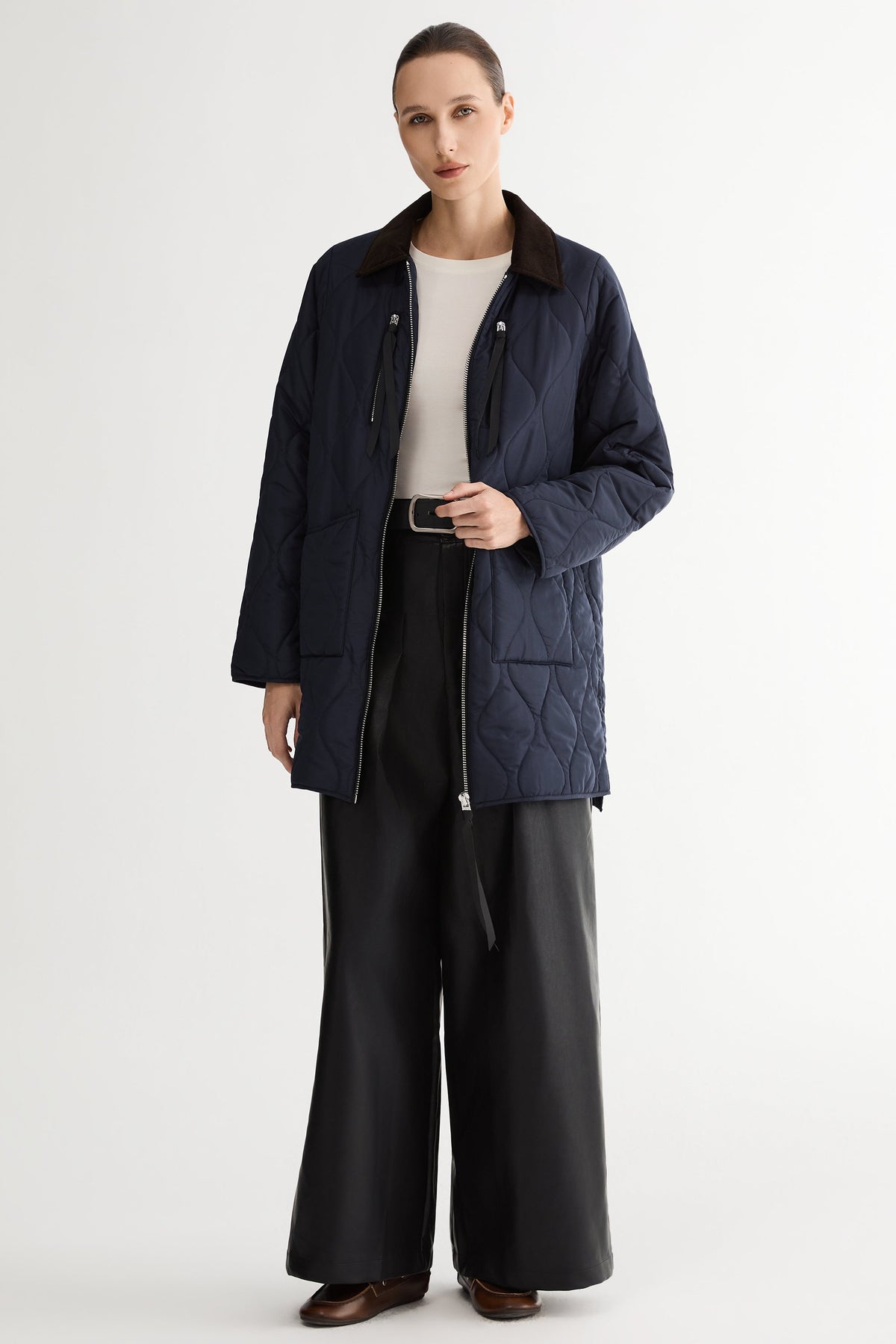 092 Universe® Lightweight Jacket with Corduroy Collar
