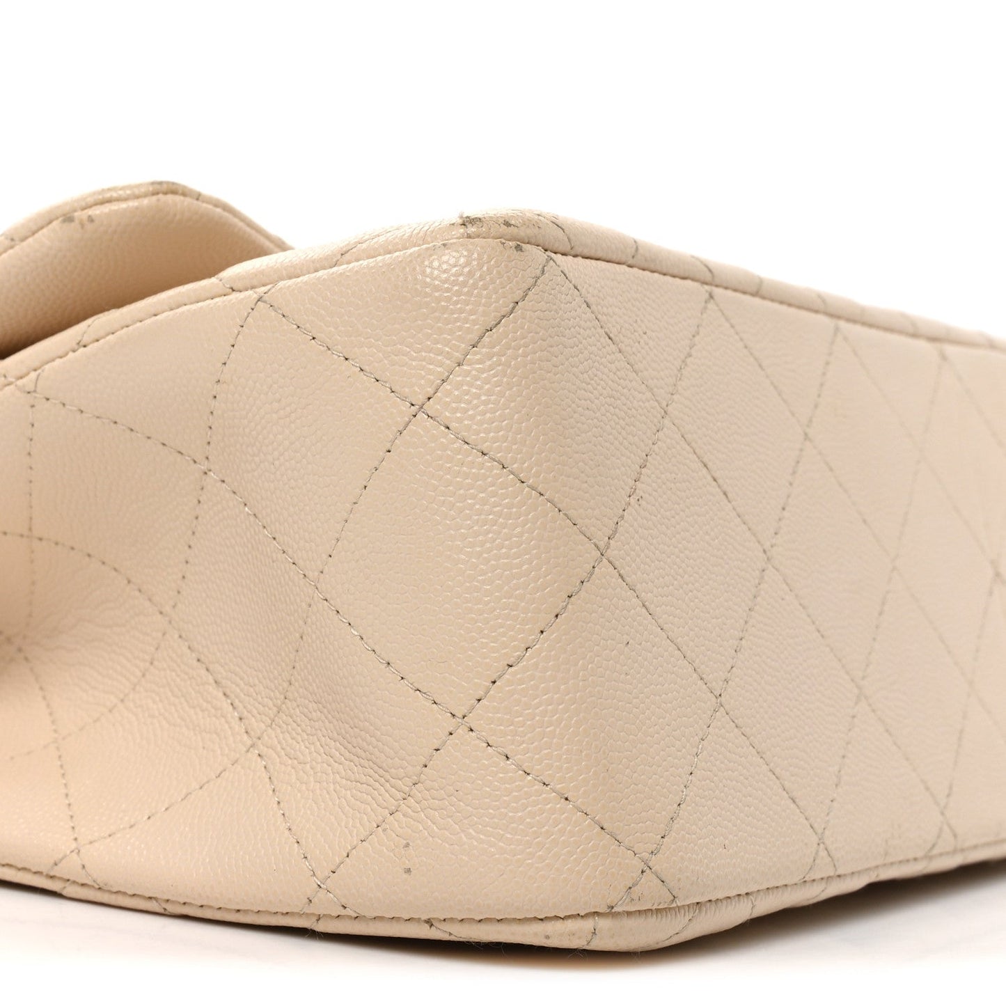 Caviar Quilted Jumbo Double Flap Beige Clair